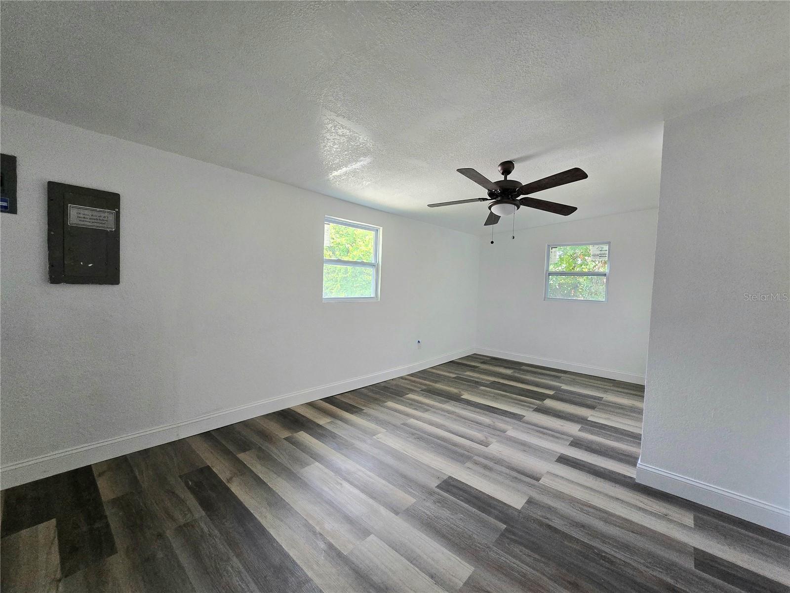 Image 17 of 26 For 10566 Rabbit Lane