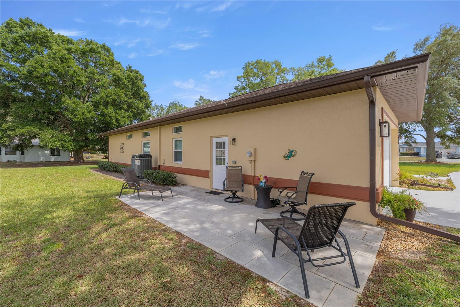Image 7 of 49 For 10317 63rd Avenue