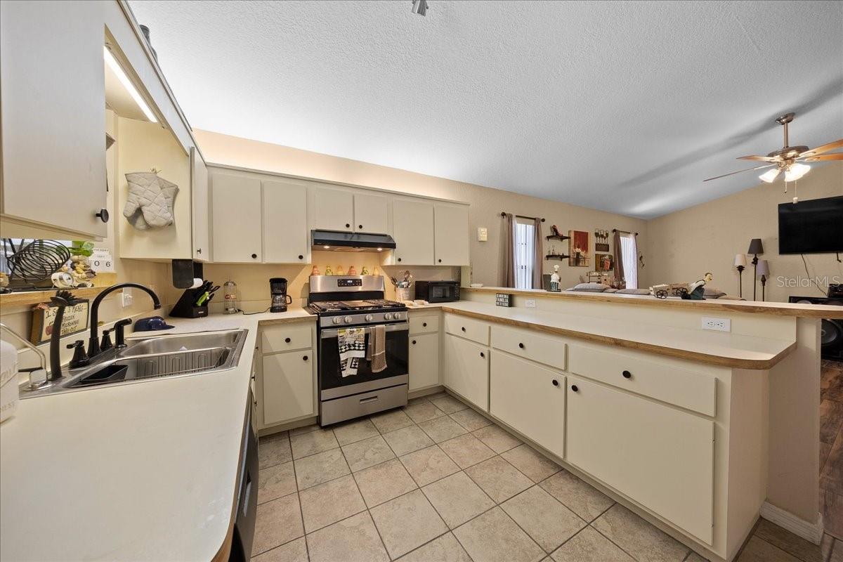 Image 12 of 25 For 3929 22nd Street