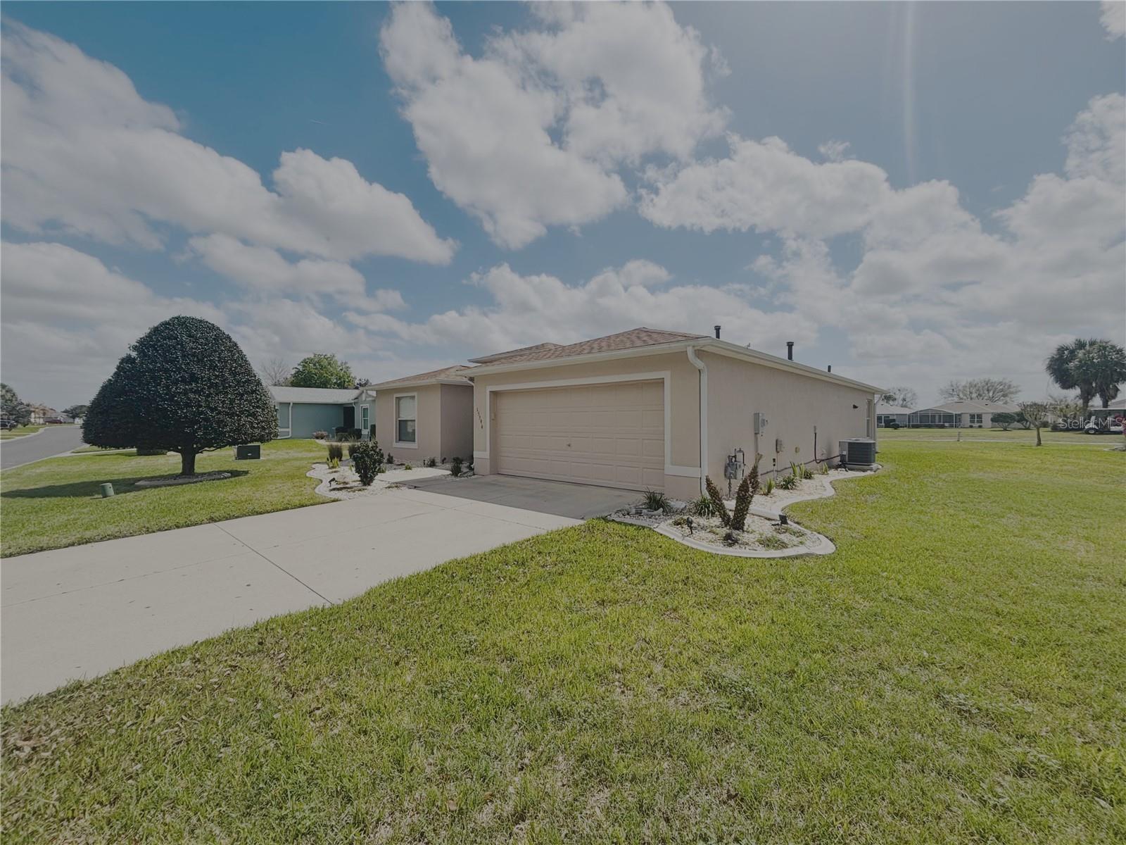 Image 4 of 32 For 15596 13th Circle