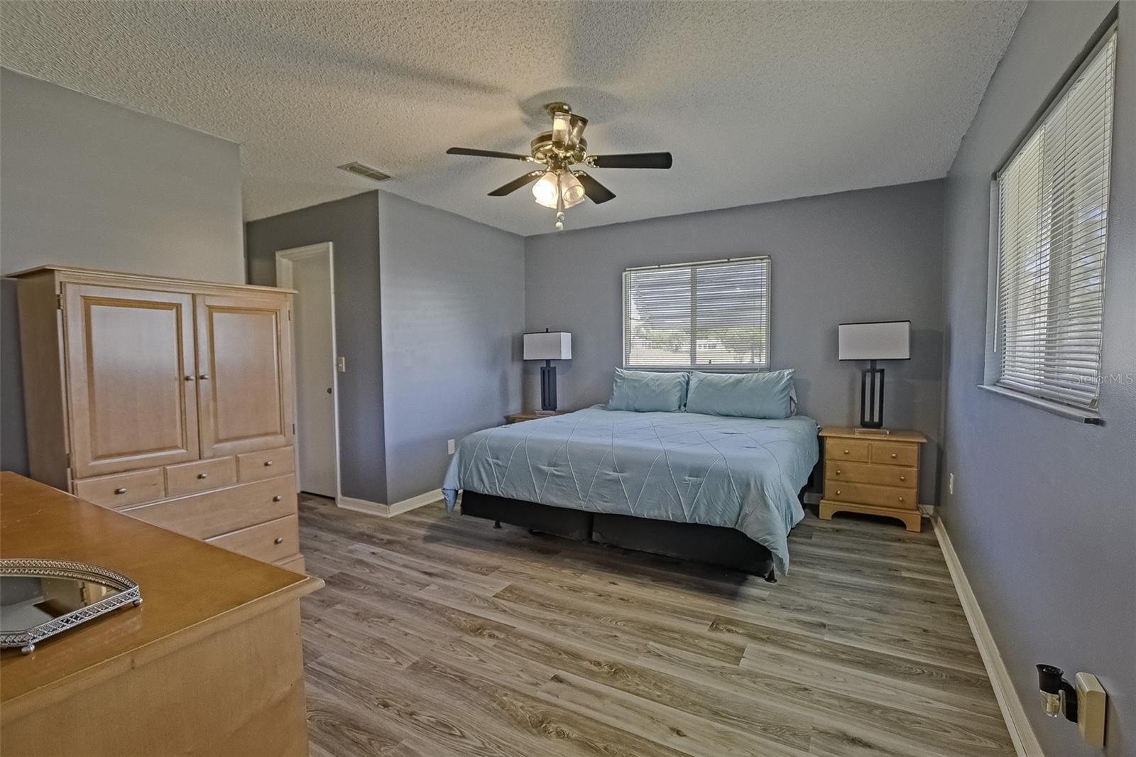 Image 42 of 49 For 10462 177th Place