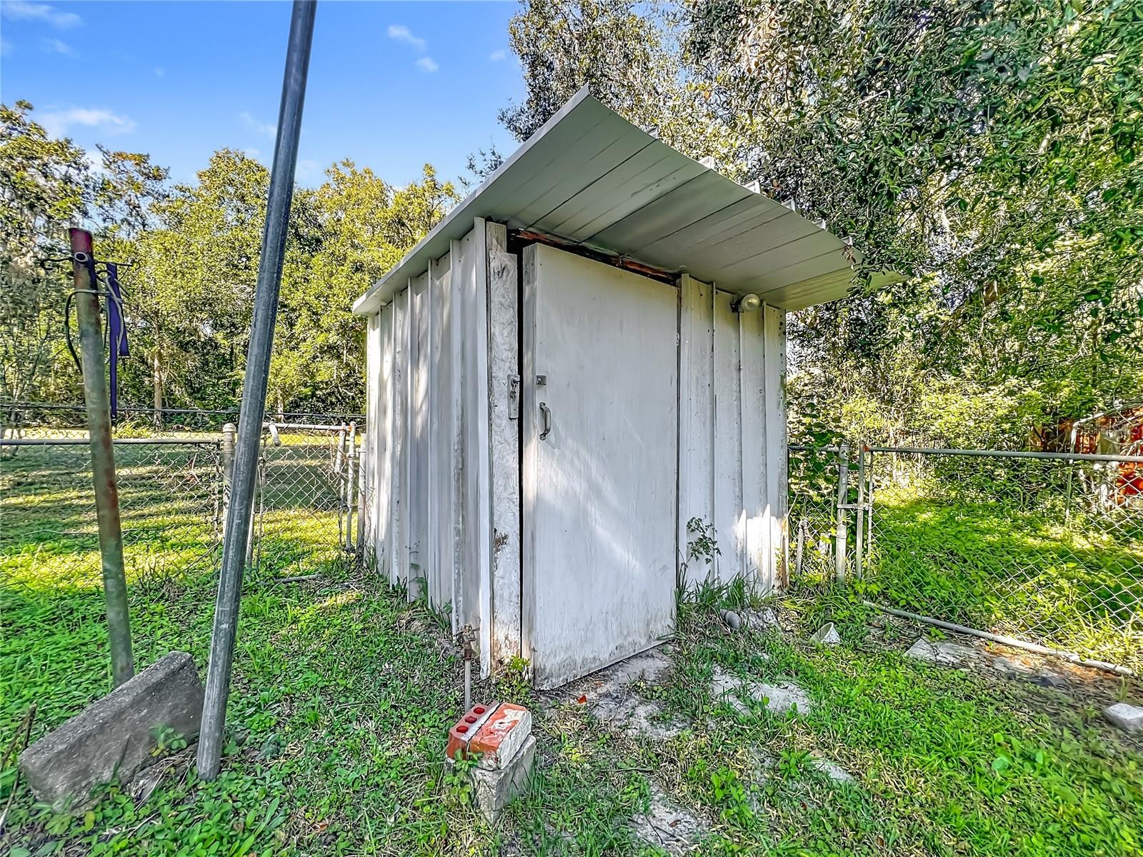 Image 21 of 87 For 7802 Mizell Street