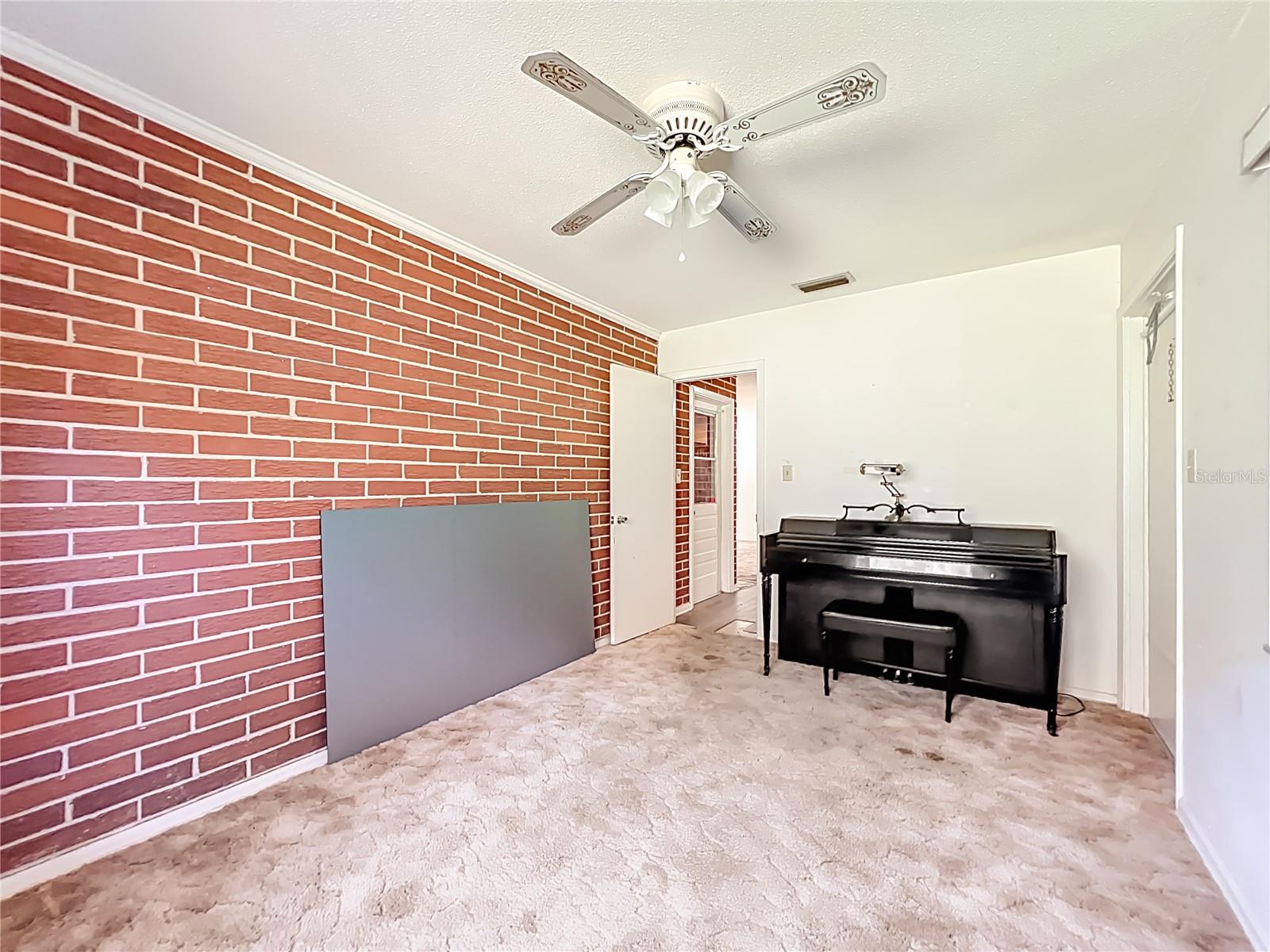 Image 40 of 87 For 7802 Mizell Street