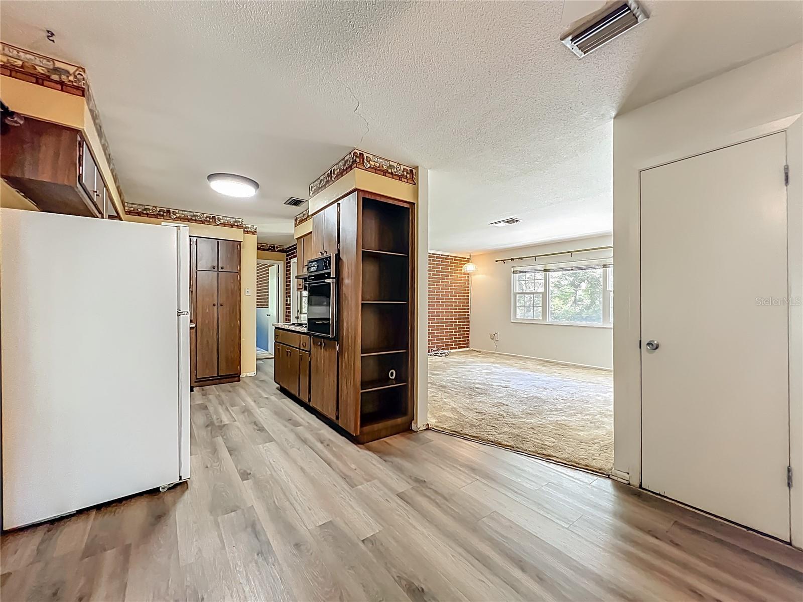 Image 72 of 87 For 7802 Mizell Street