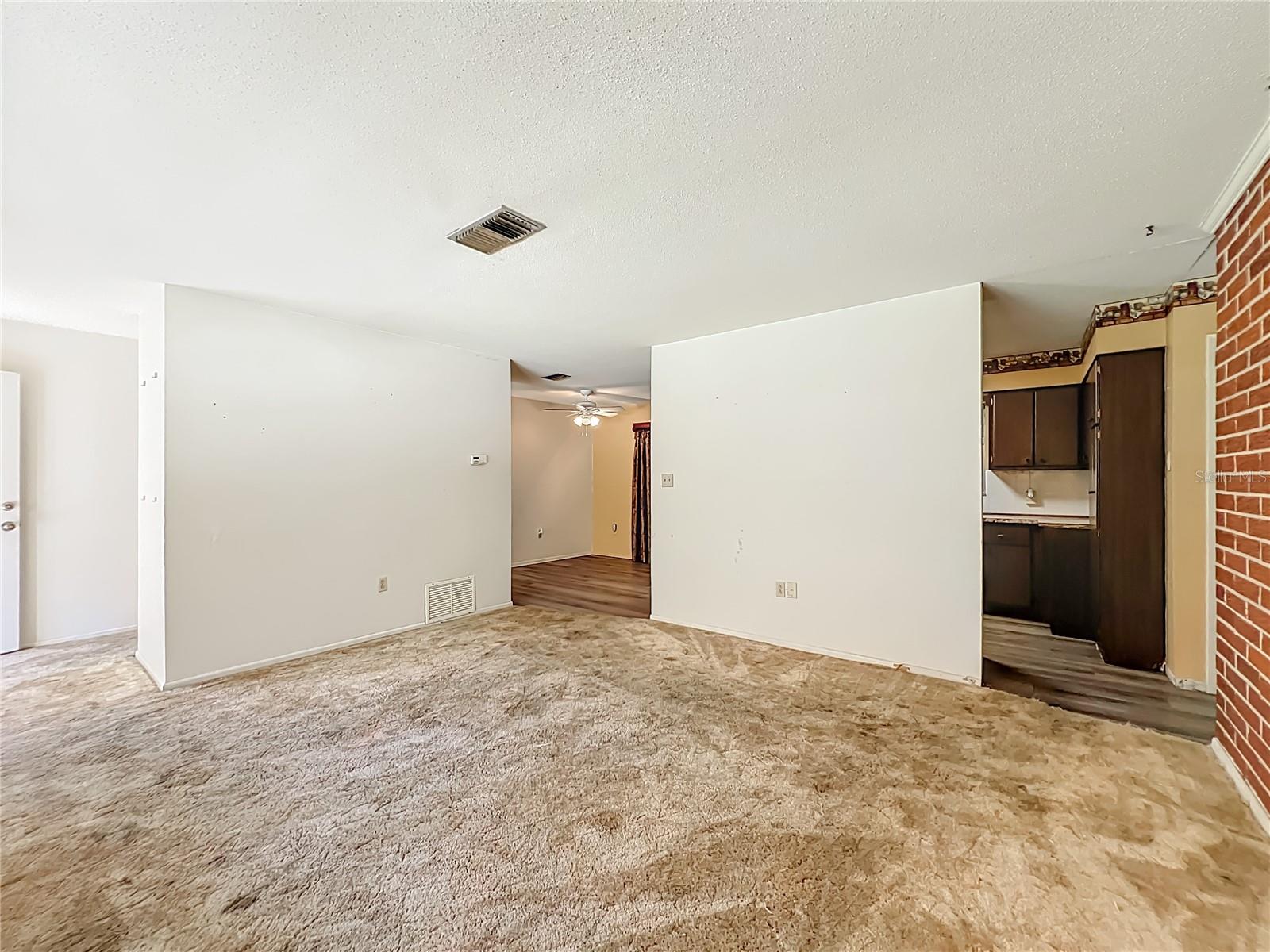 Image 79 of 87 For 7802 Mizell Street