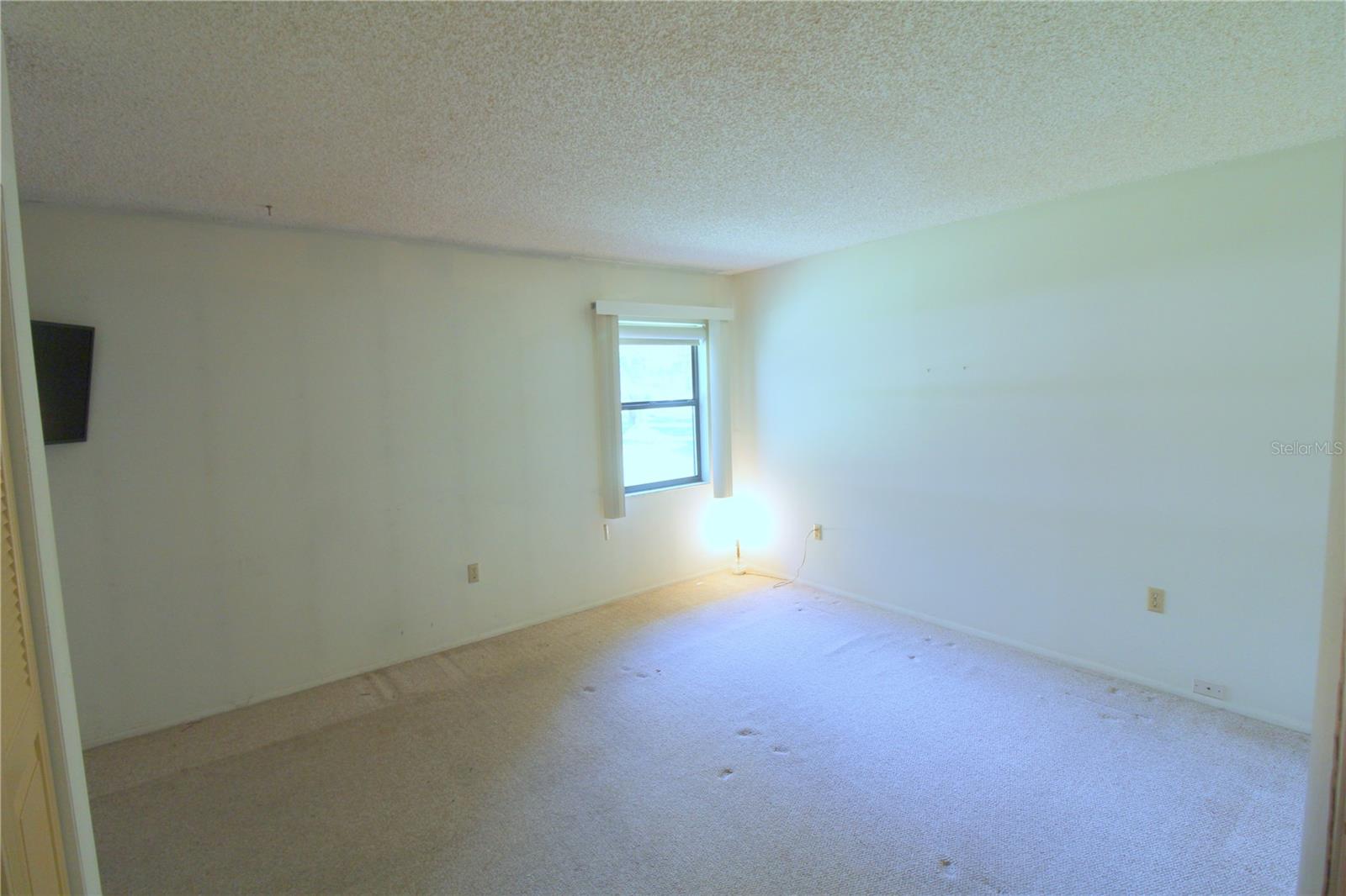 Image 21 of 44 For 8440 73rd Avenue
