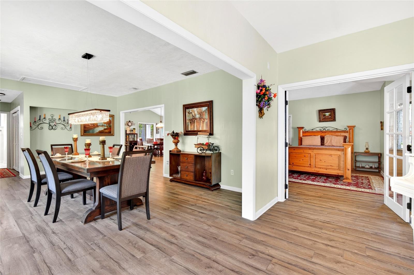 Image 10 of 42 For 17704 59th Street