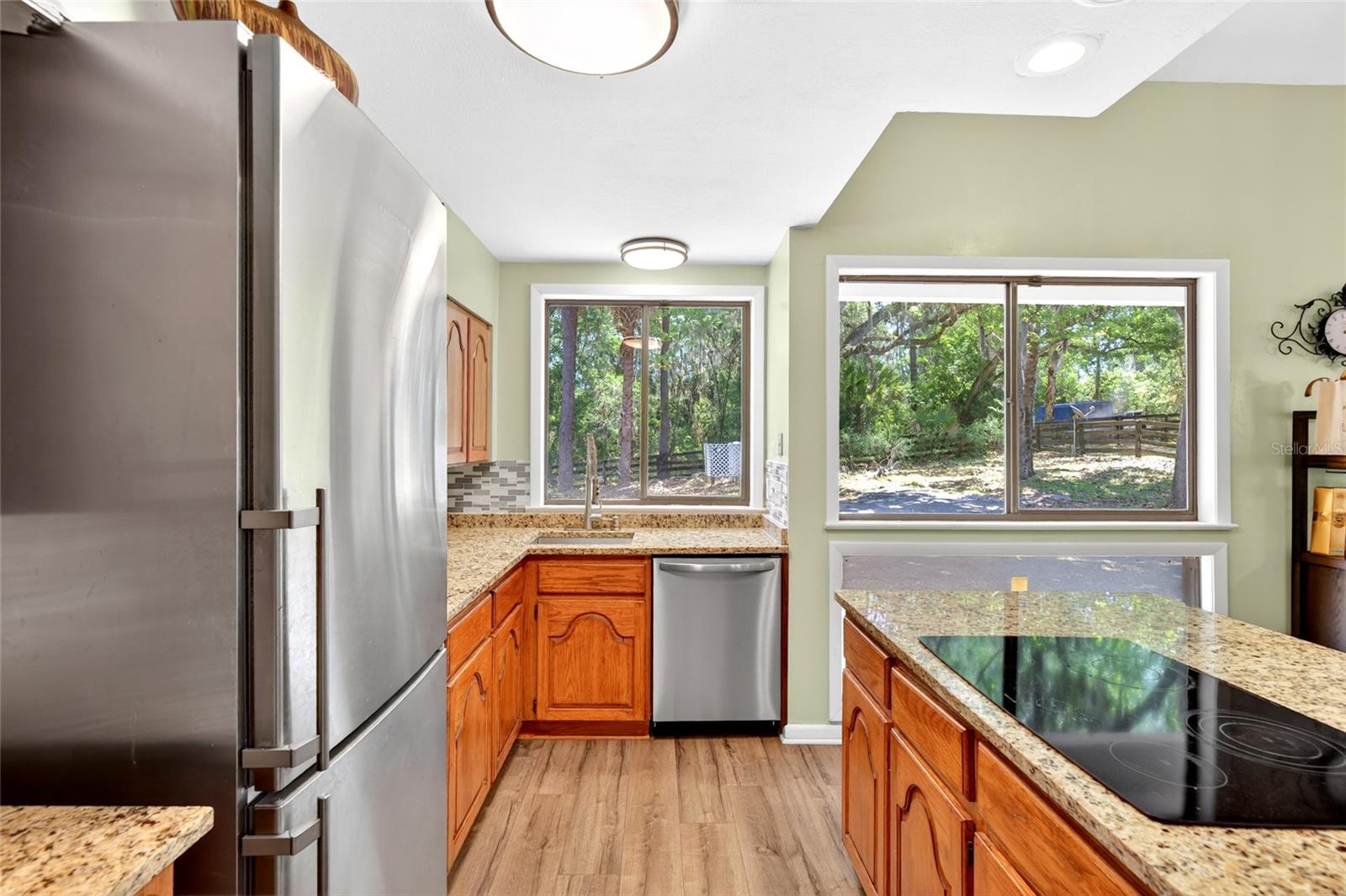 Image 16 of 42 For 17704 59th Street