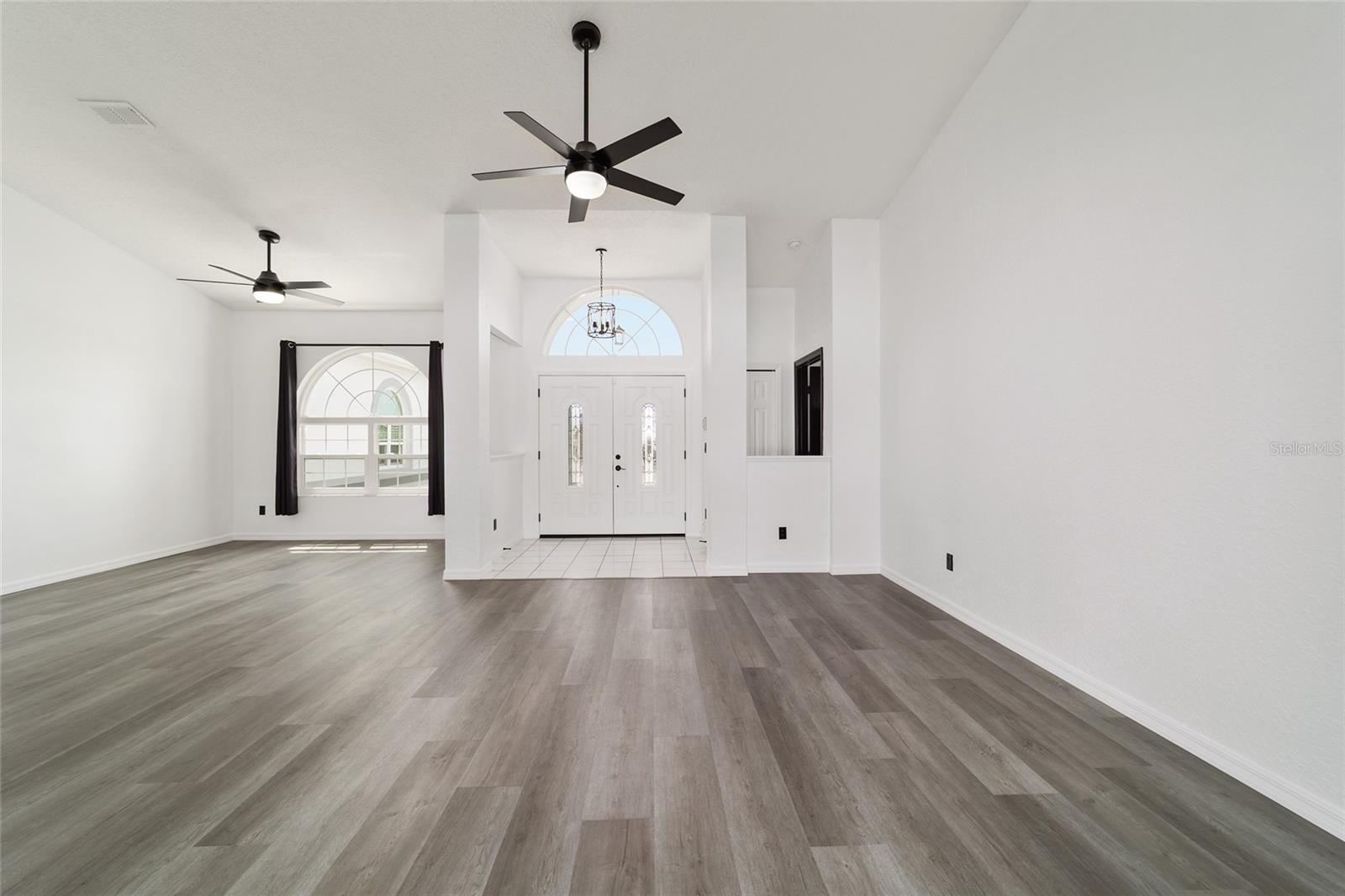 Image 15 of 87 For 7399 140th Avenue
