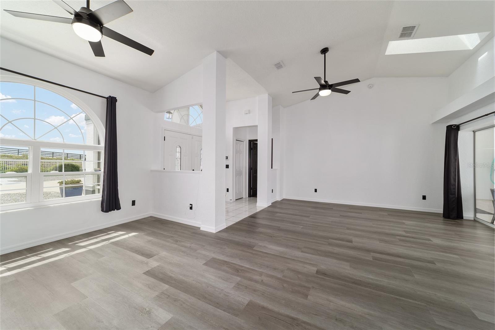 Image 21 of 87 For 7399 140th Avenue