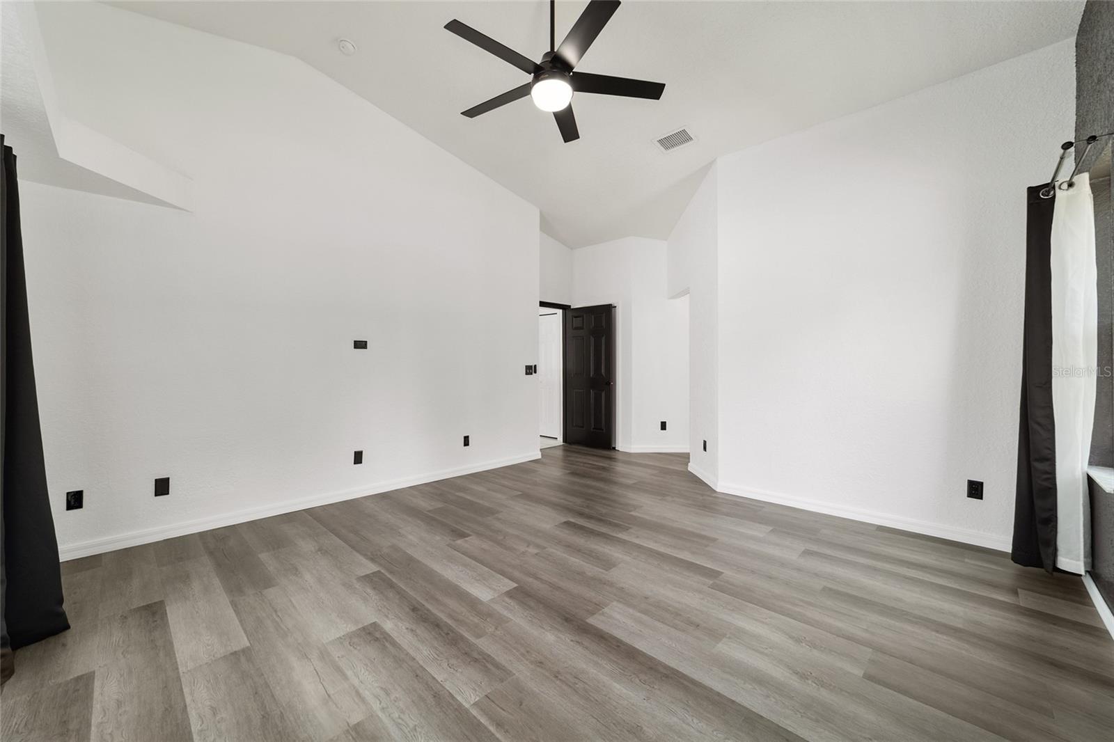 Image 42 of 87 For 7399 140th Avenue