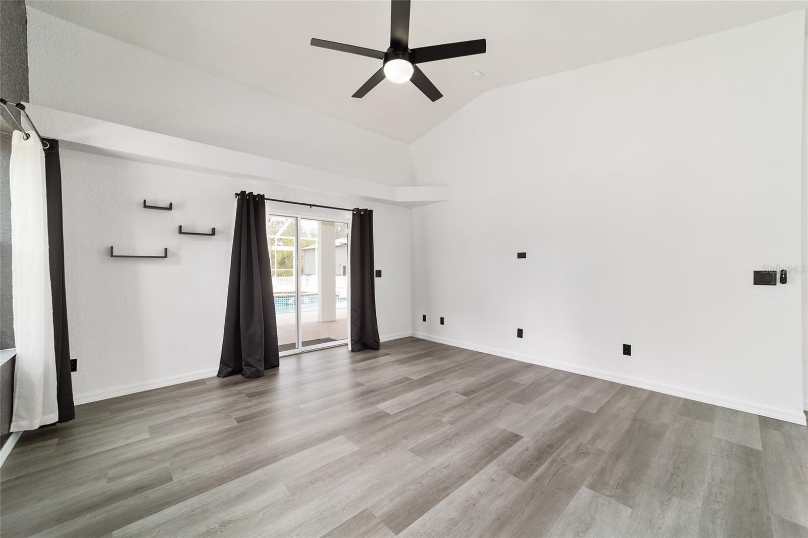 Image 43 of 87 For 7399 140th Avenue