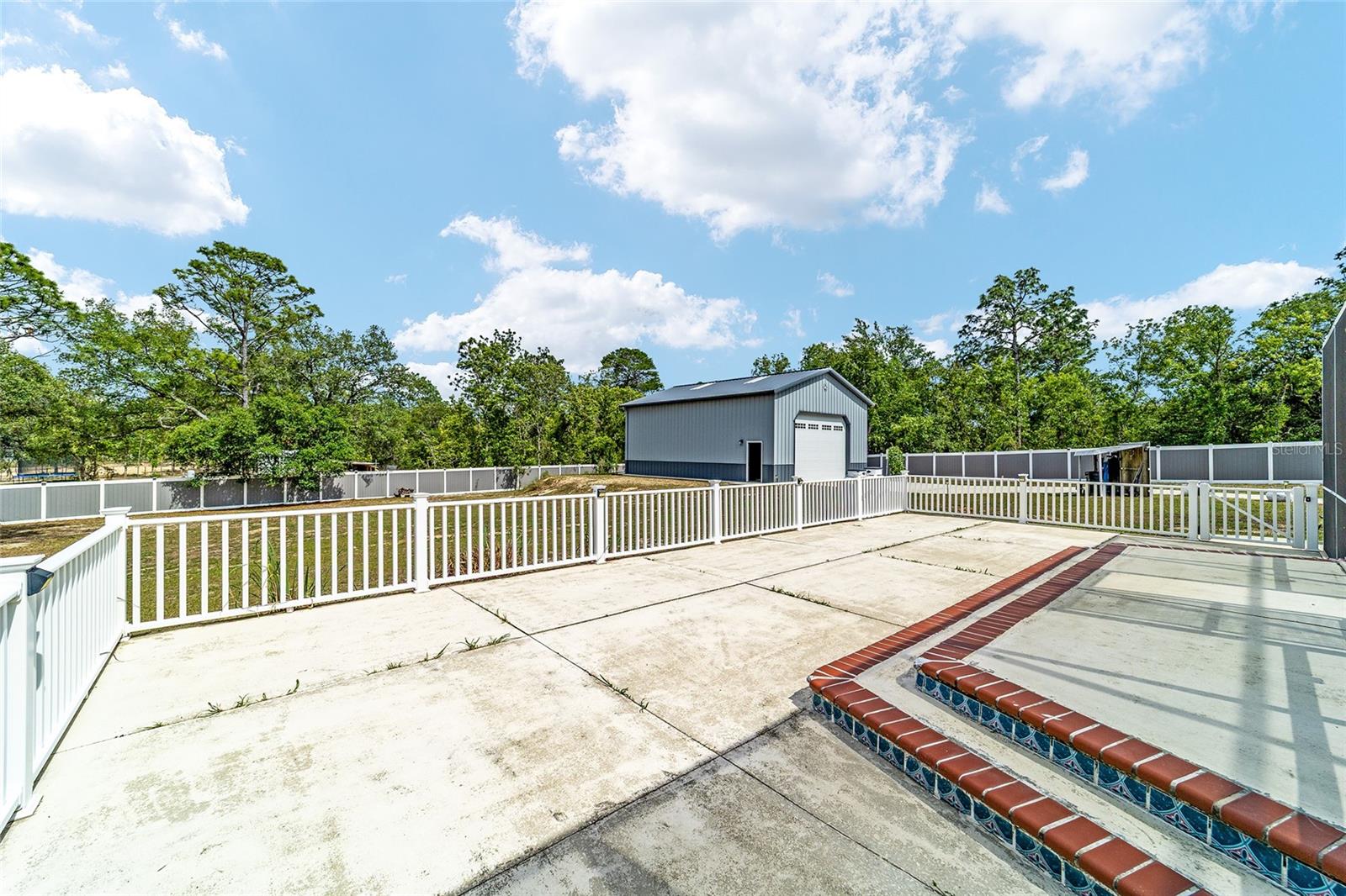Image 71 of 87 For 7399 140th Avenue
