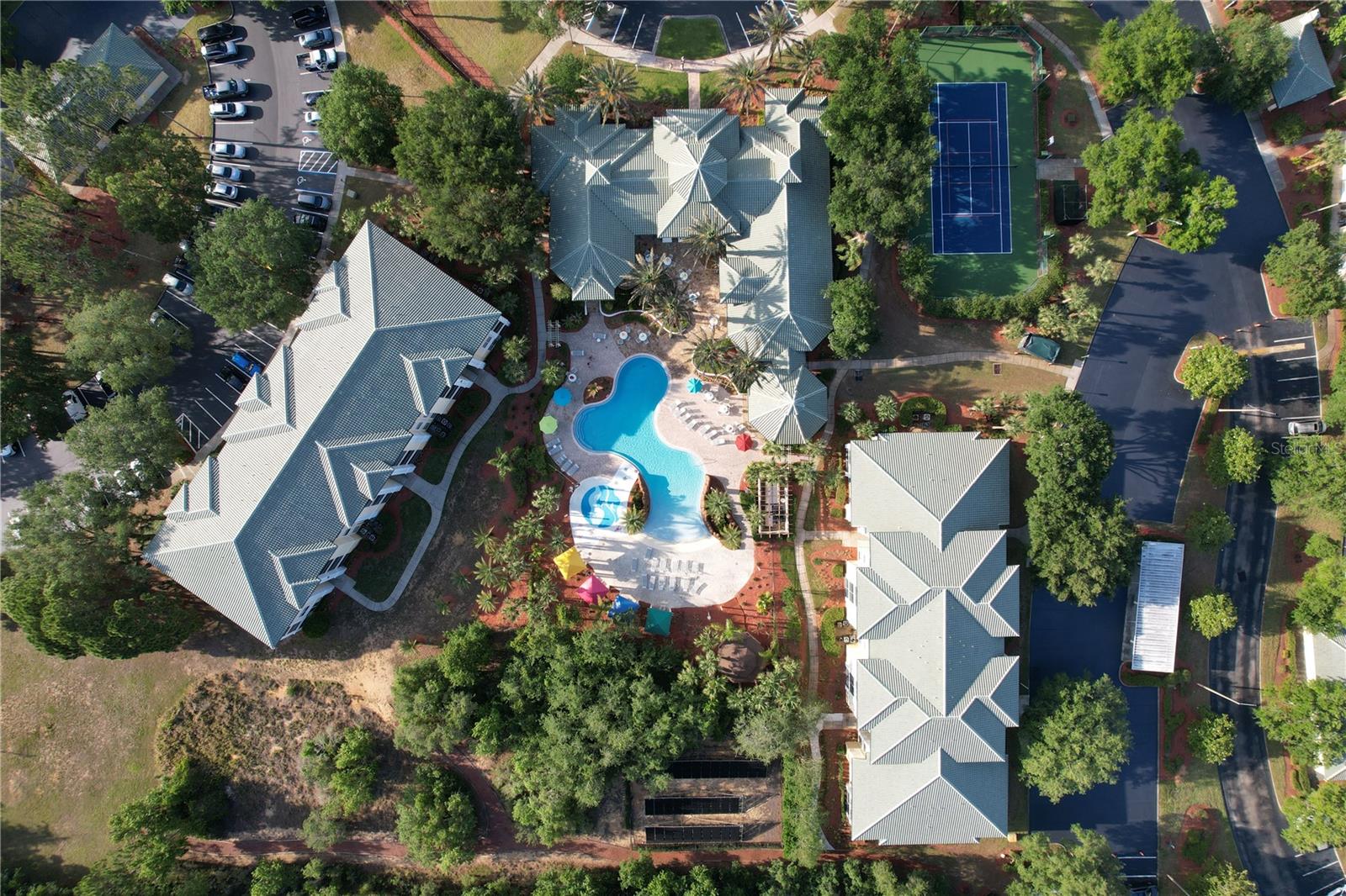 Image 5 of 24 For 8927 Legacy Court 302