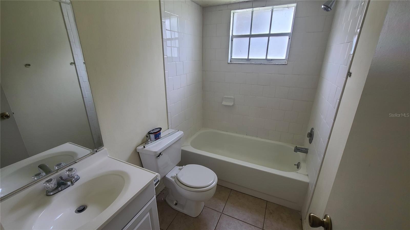 Image 3 of 7 For 454 Fairways Circle B102