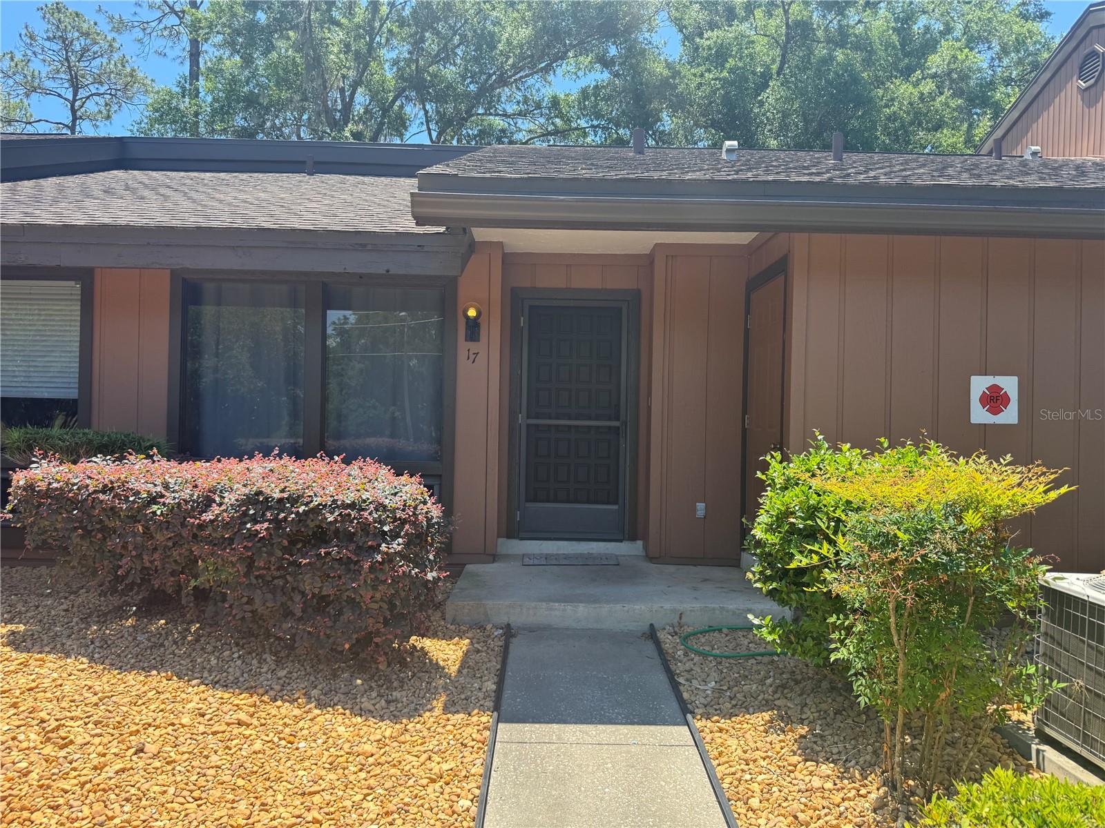 Details for 19660 83rd Place Road C17, DUNNELLON, FL 34432