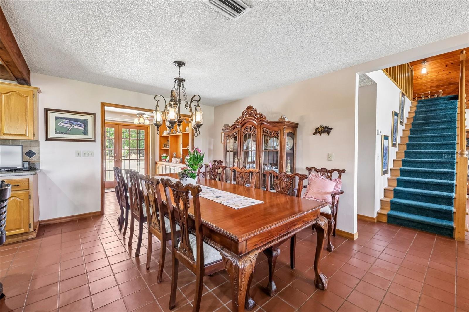 Image 18 of 93 For 35841 Timbertop Lane