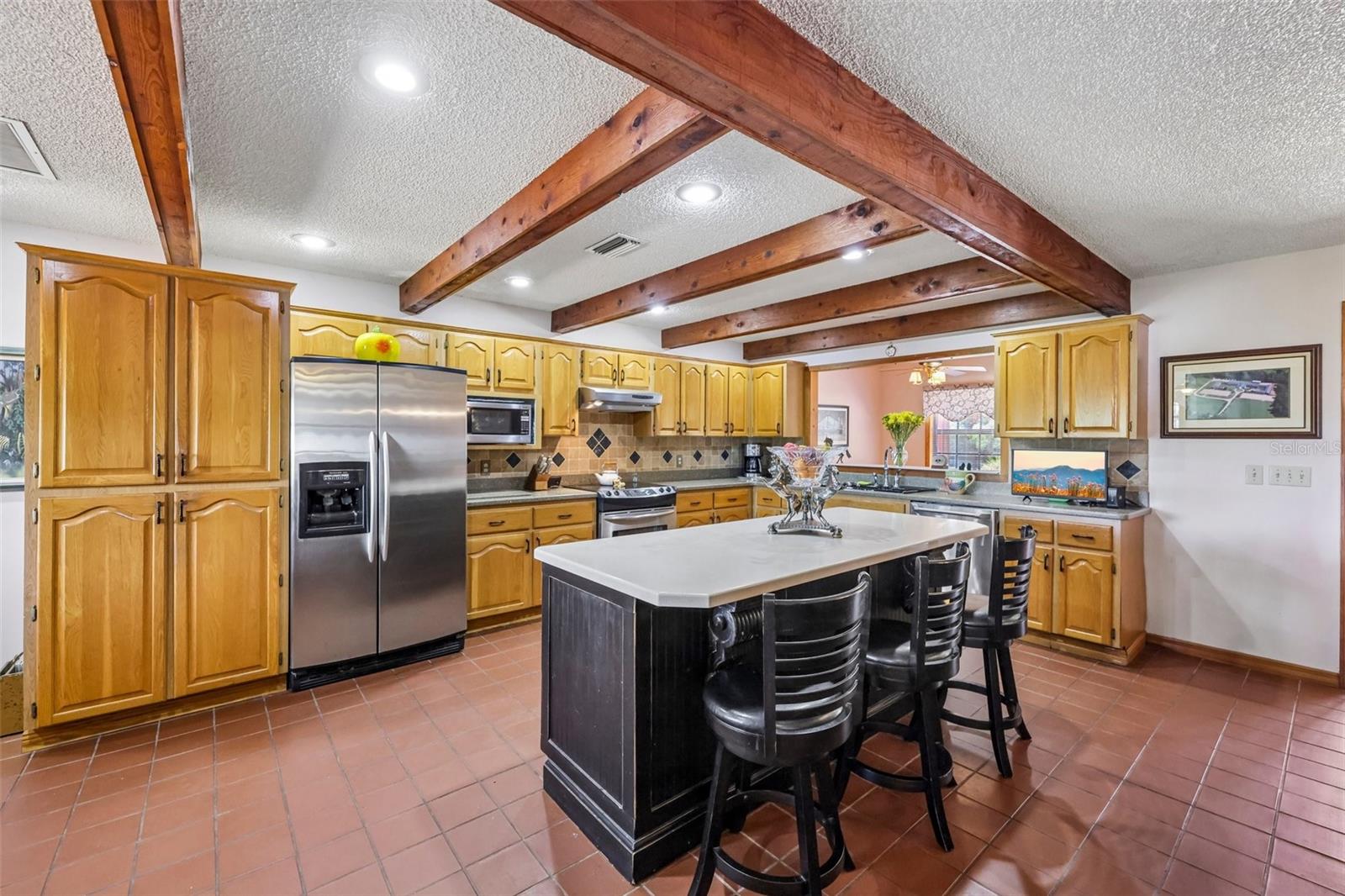 Image 22 of 93 For 35841 Timbertop Lane