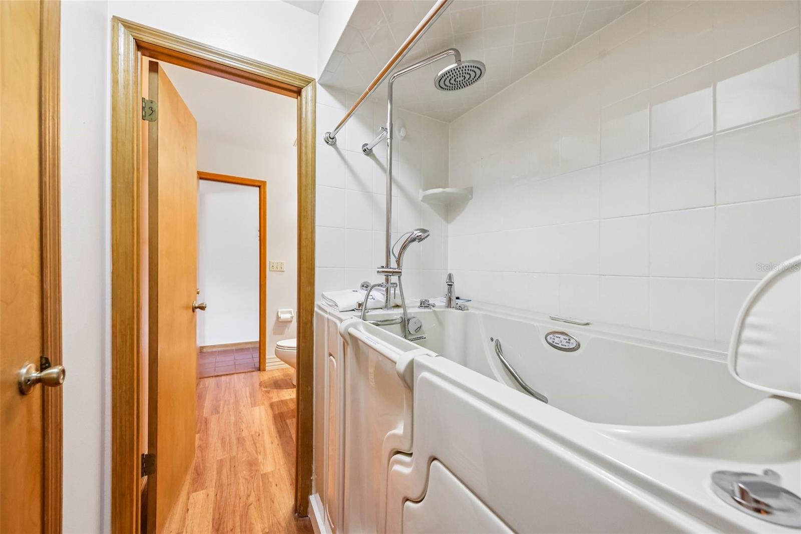 Image 33 of 93 For 35841 Timbertop Lane