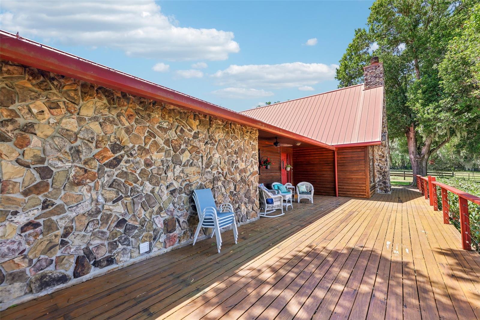 Image 6 of 93 For 35841 Timbertop Lane
