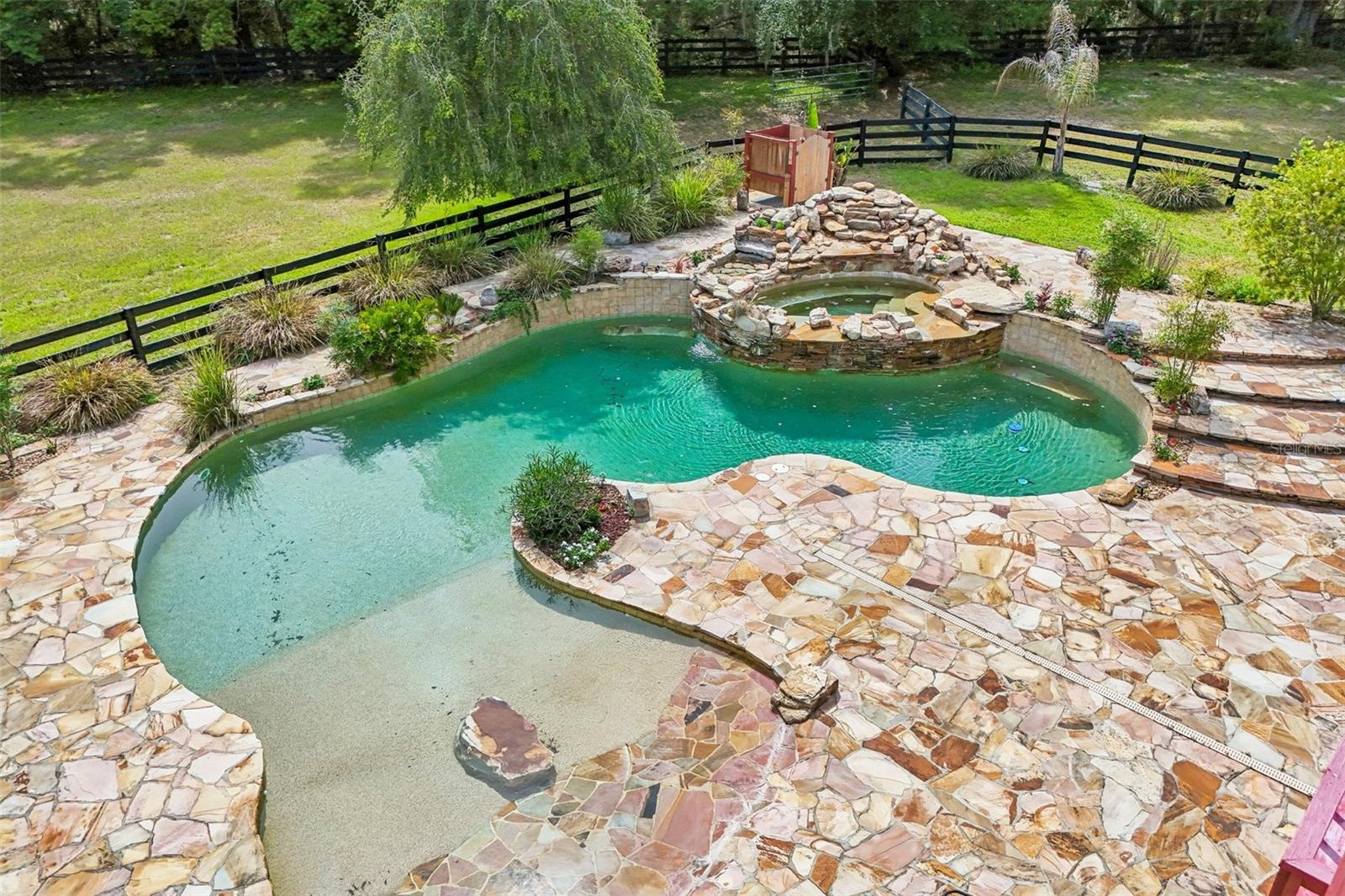 Image 82 of 93 For 35841 Timbertop Lane