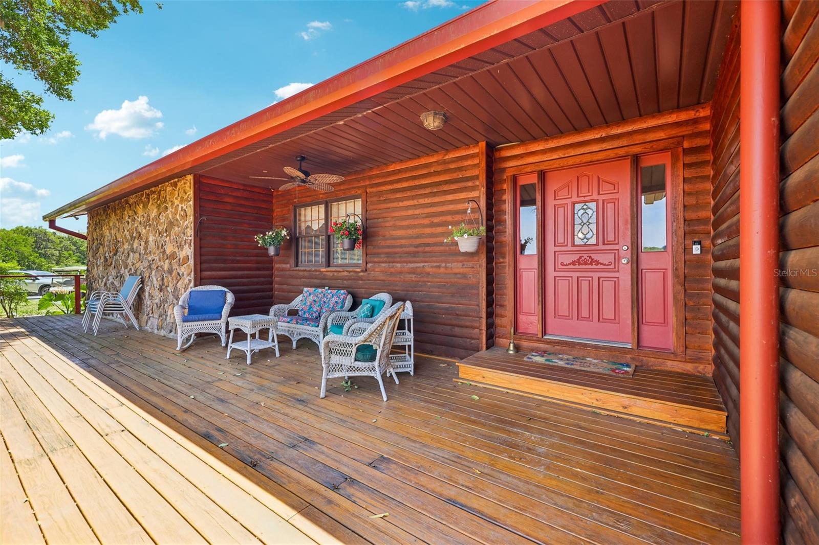 Image 9 of 93 For 35841 Timbertop Lane
