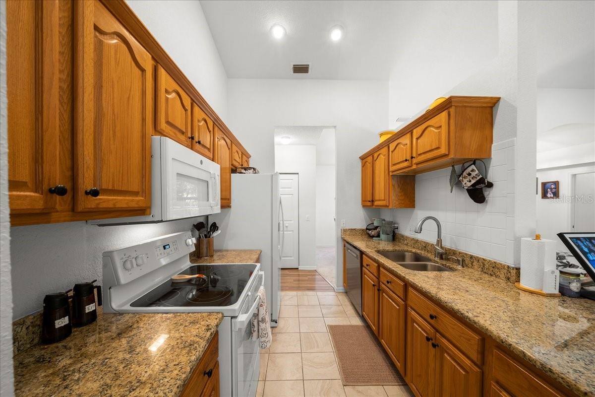 Image 16 of 53 For 8859 196th Avenue Road
