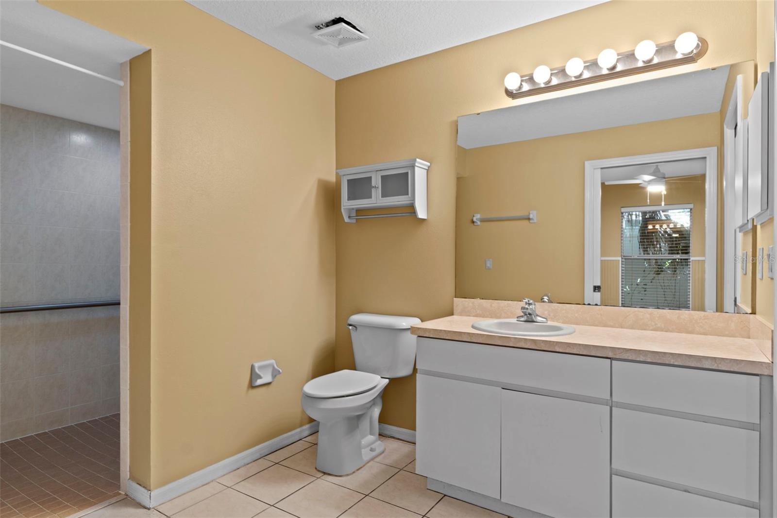 Image 22 of 48 For 6236 Pinedale Circle