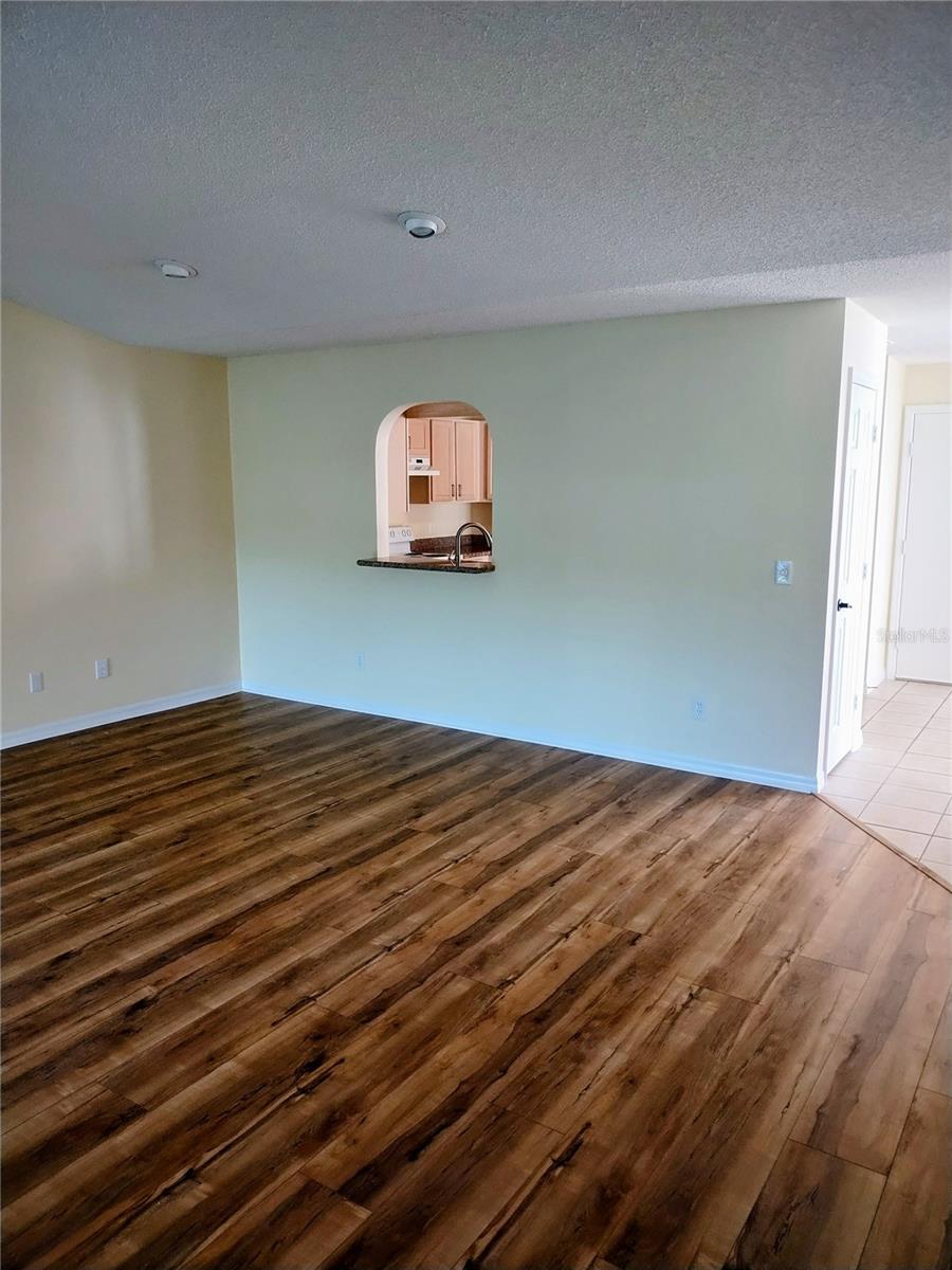 Image 14 of 18 For 9013 91st Circle