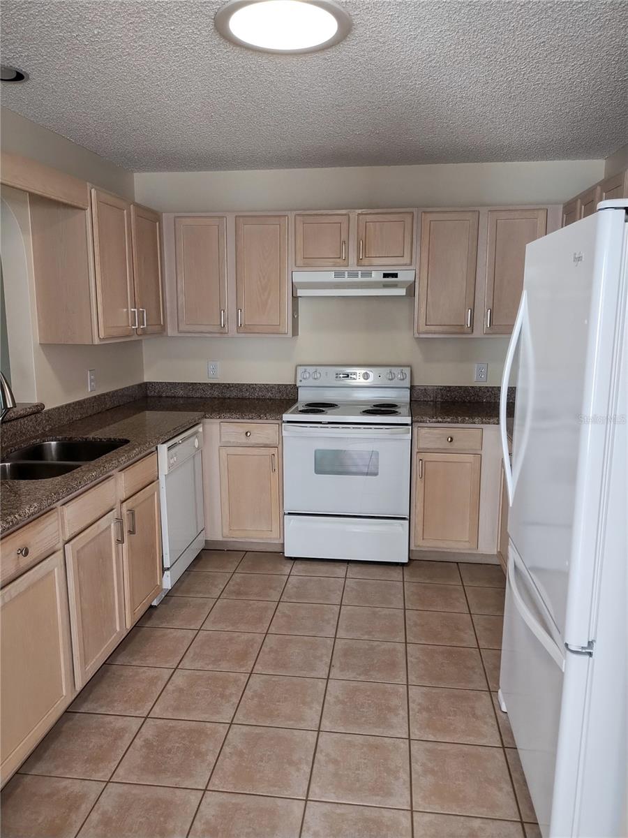 Image 6 of 18 For 9013 91st Circle