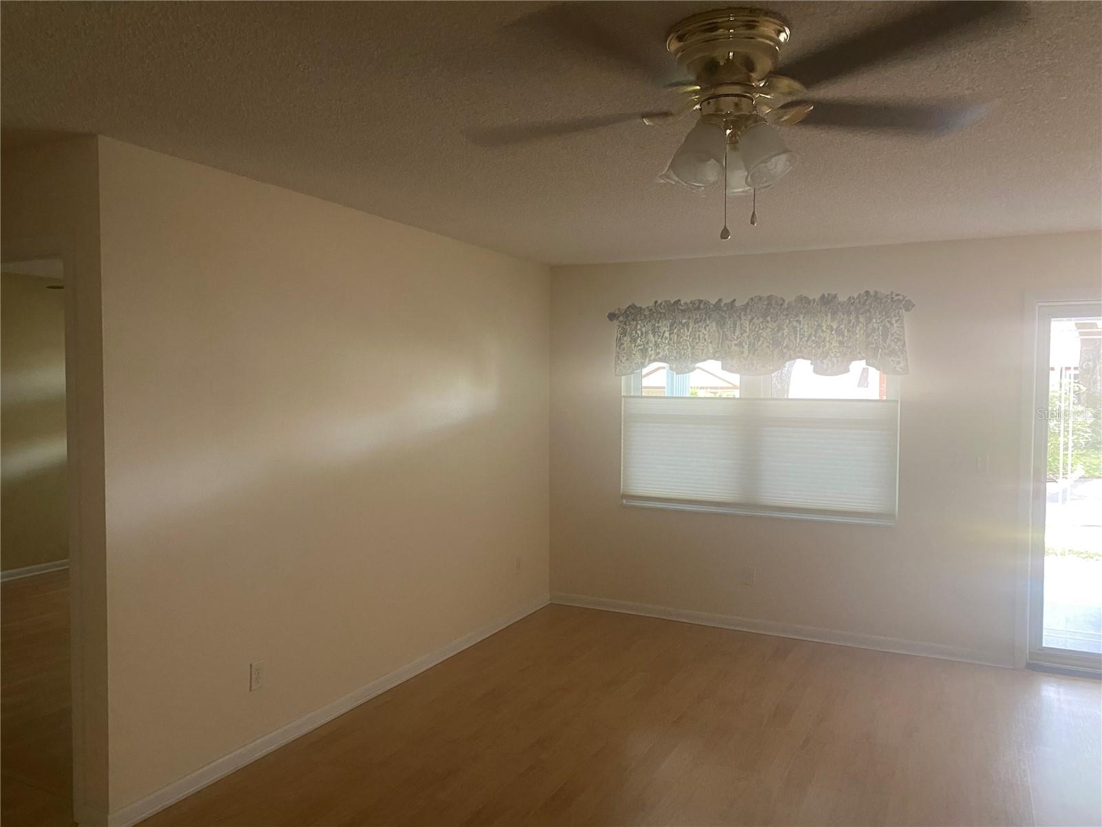 Image 15 of 49 For 9802 88th Terrace C
