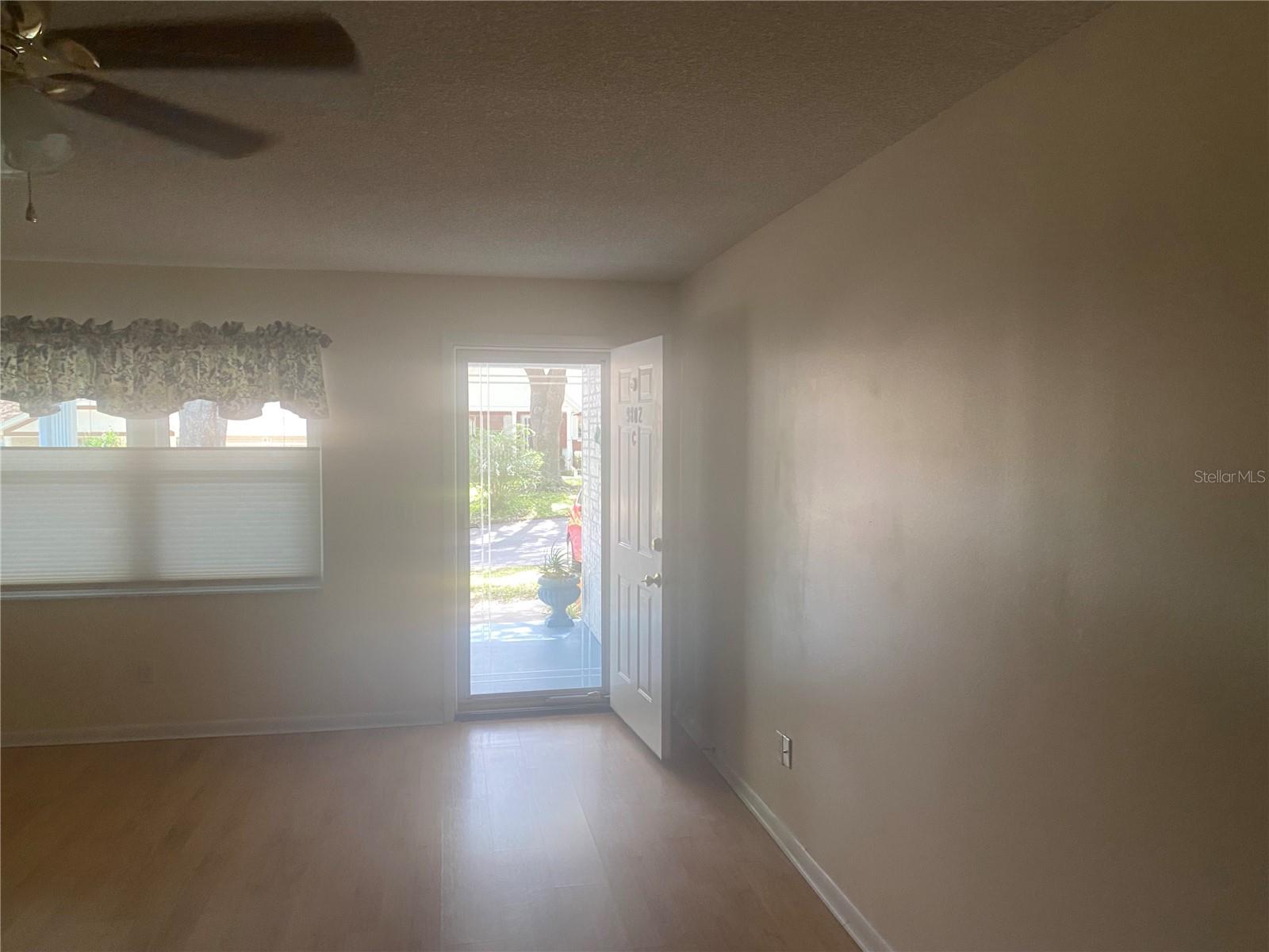 Image 17 of 49 For 9802 88th Terrace C
