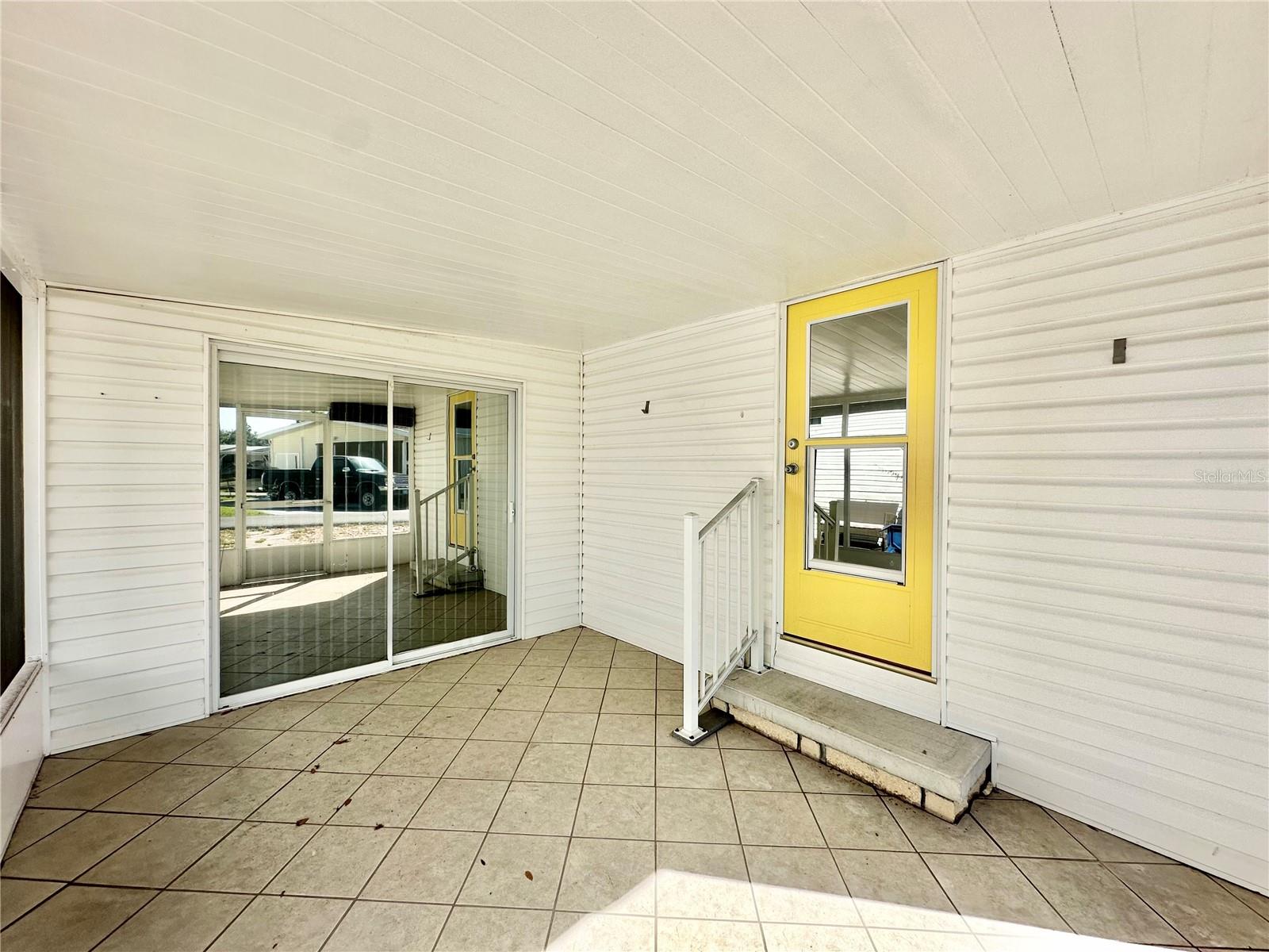 Image 15 of 26 For 522 Tammi Drive