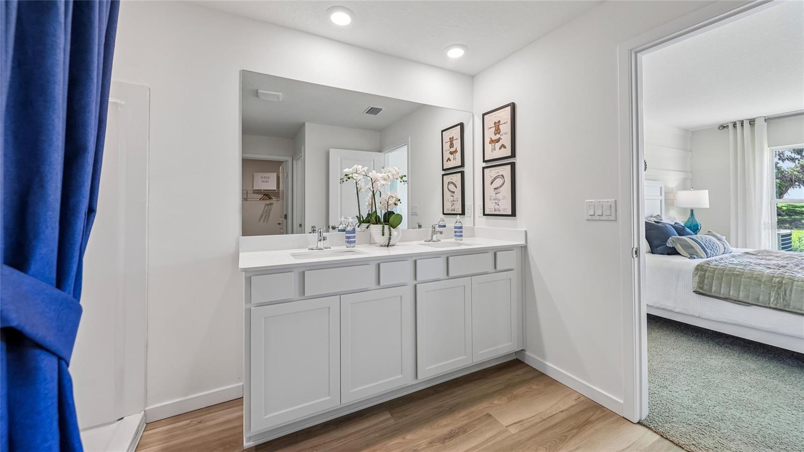Image 11 of 18 For 7223 112th Lane