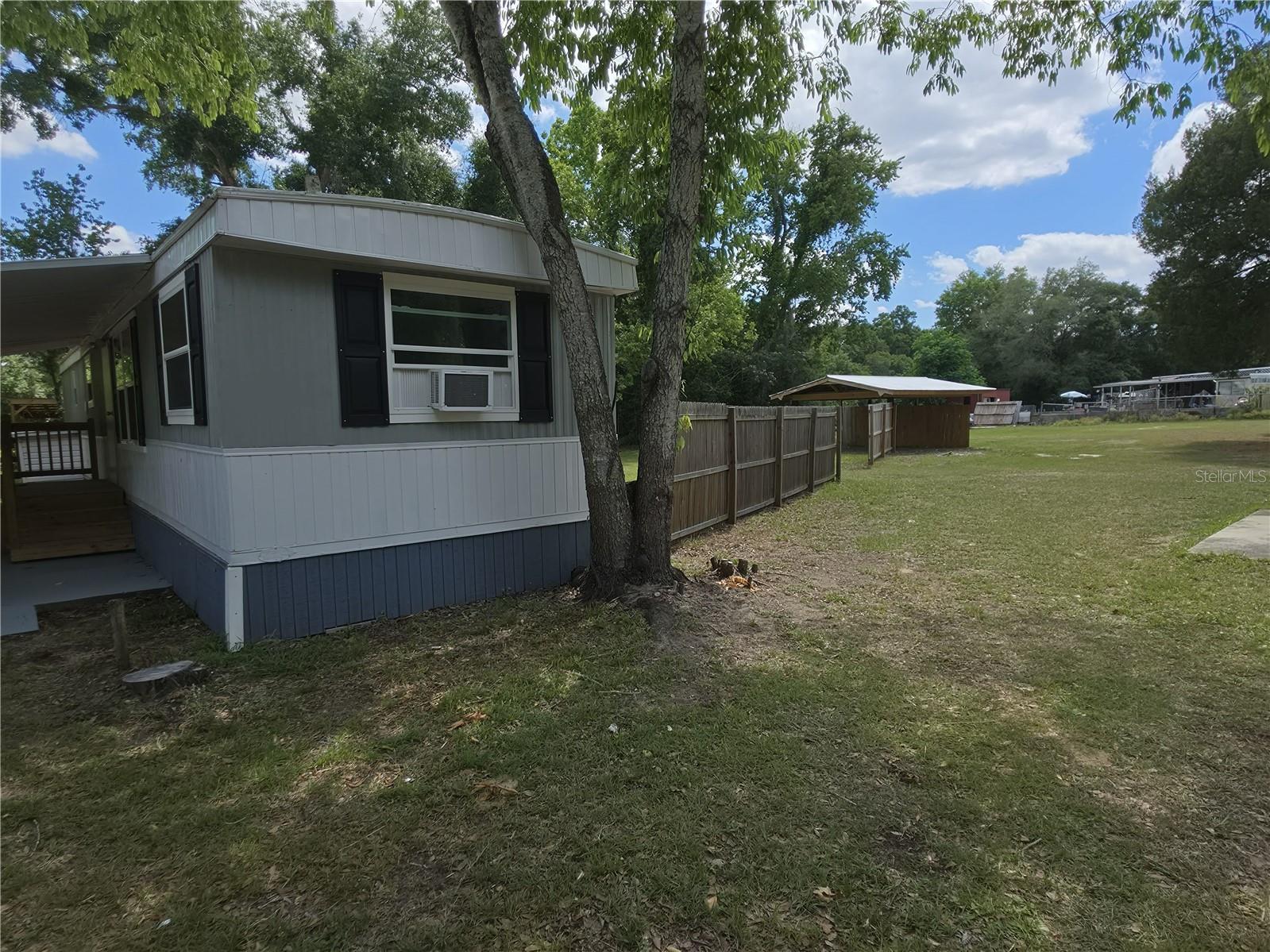 Image 6 of 19 For 8552 128th Lane