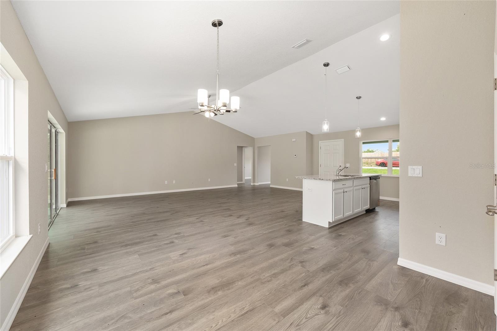 Image 13 of 37 For 3853 Soundview Drive