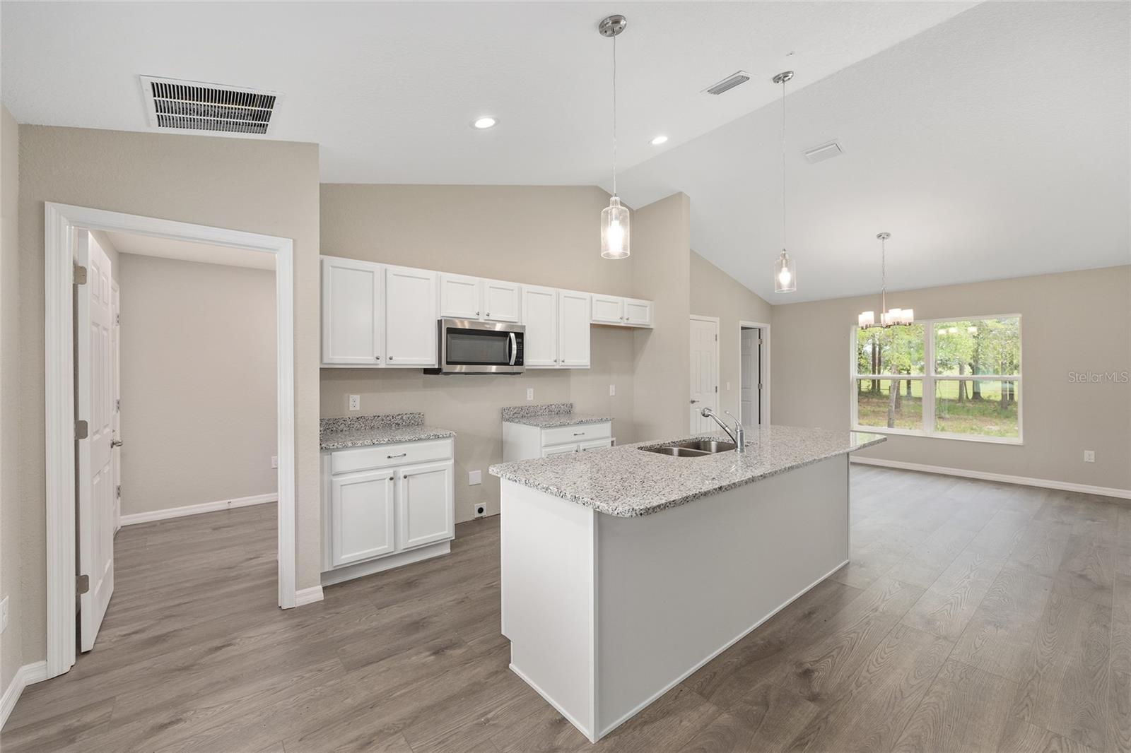 Image 17 of 37 For 3853 Soundview Drive