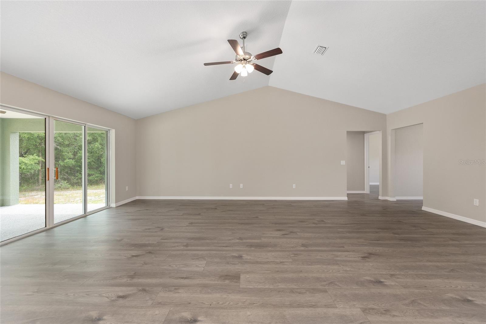 Image 8 of 37 For 3853 Soundview Drive