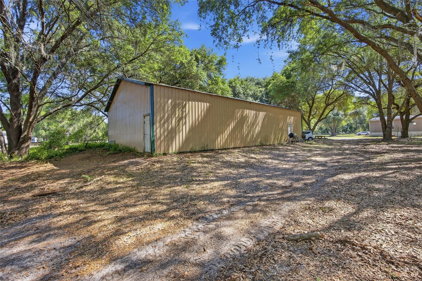 Image 20 of 52 For 3980 183rd Avenue Road