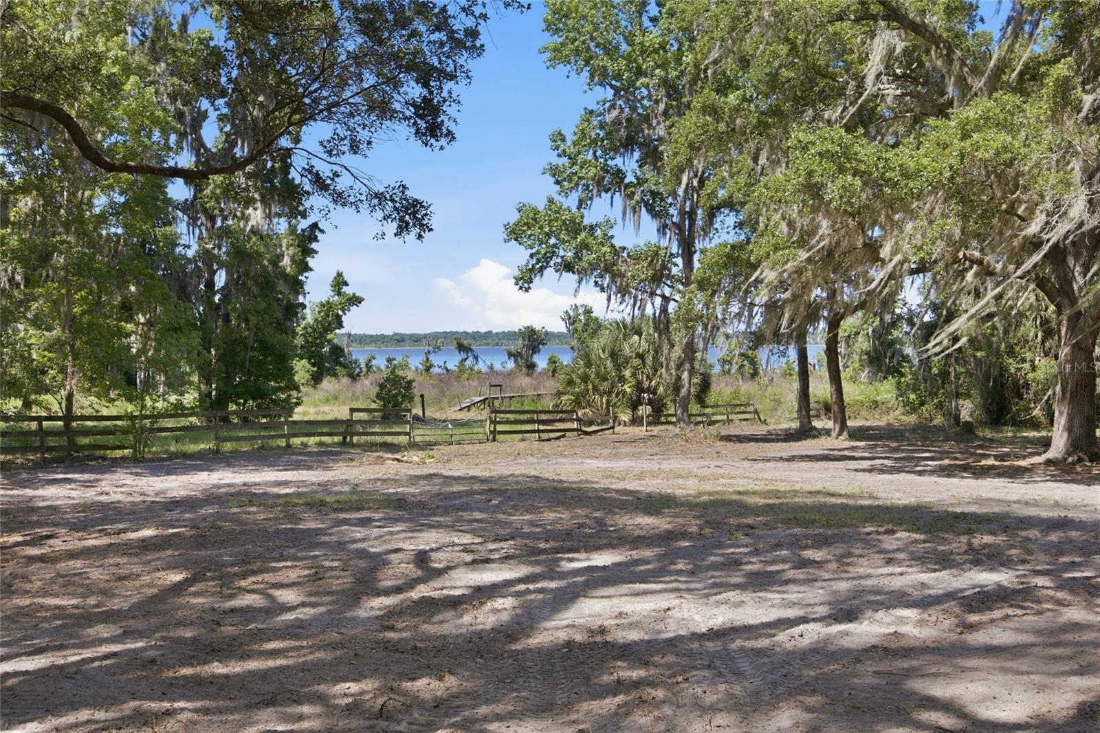 Image 6 of 52 For 3980 183rd Avenue Road