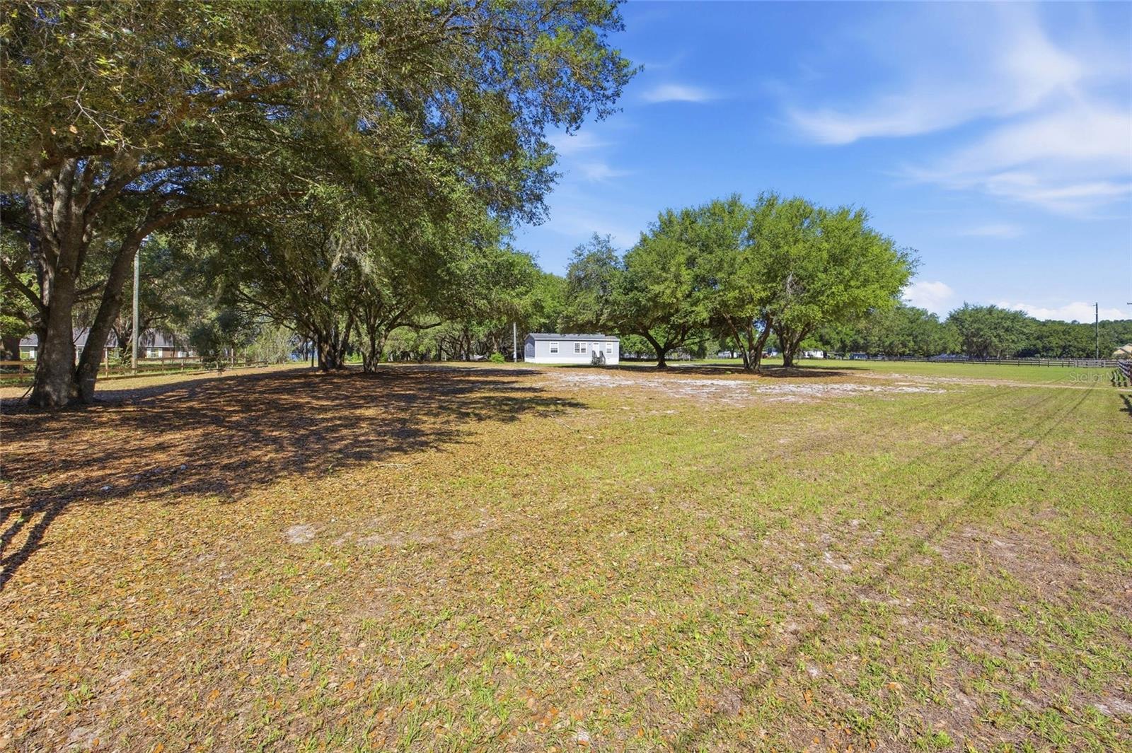Image 7 of 52 For 3980 183rd Avenue Road