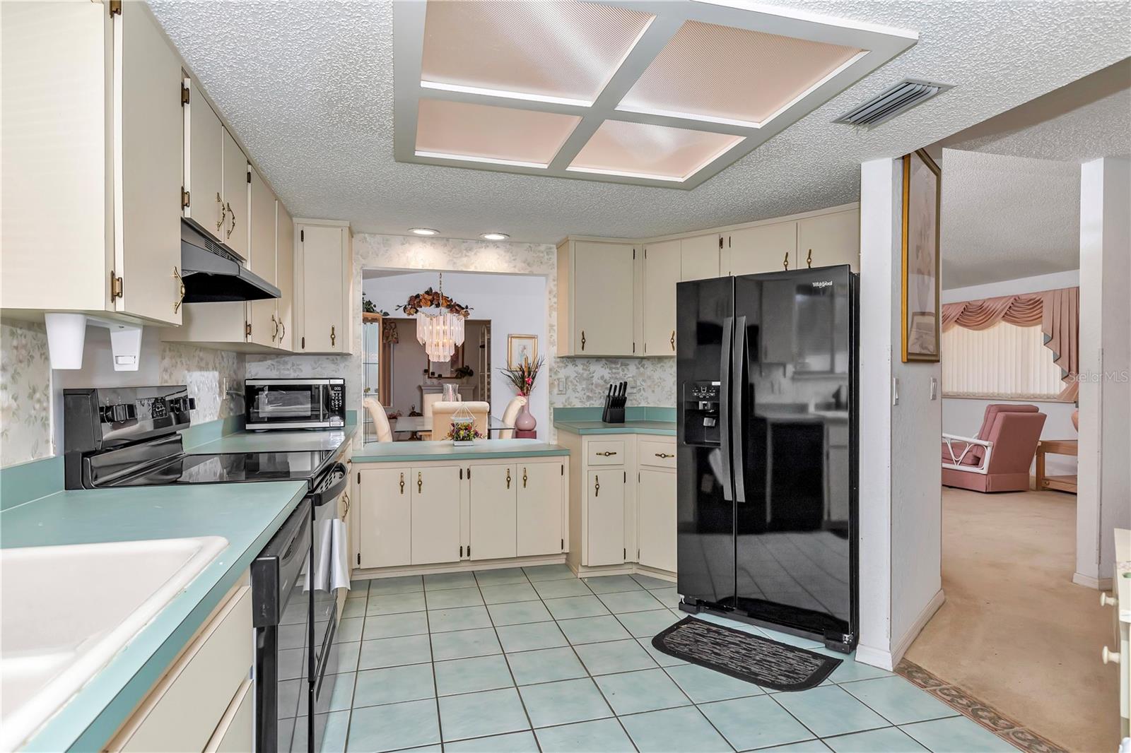 Image 17 of 42 For 8157 108th Street Road