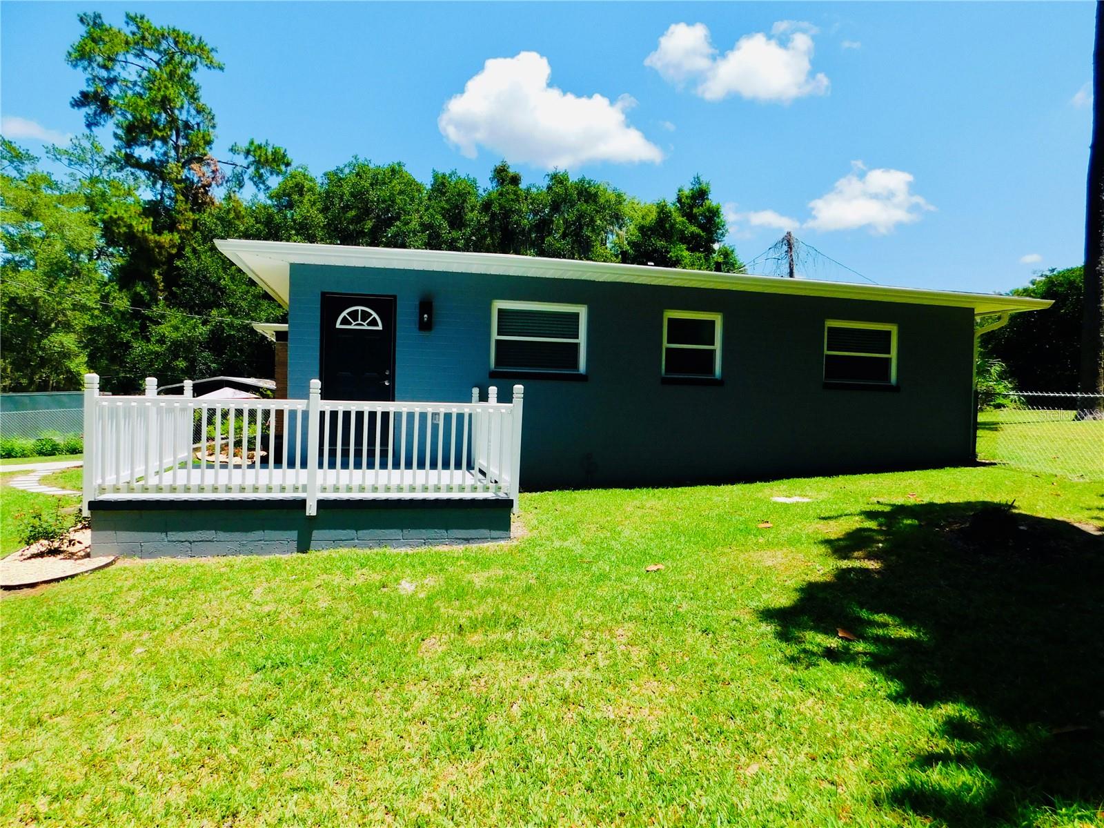 Image 2 of 28 For 921 13th Avenue