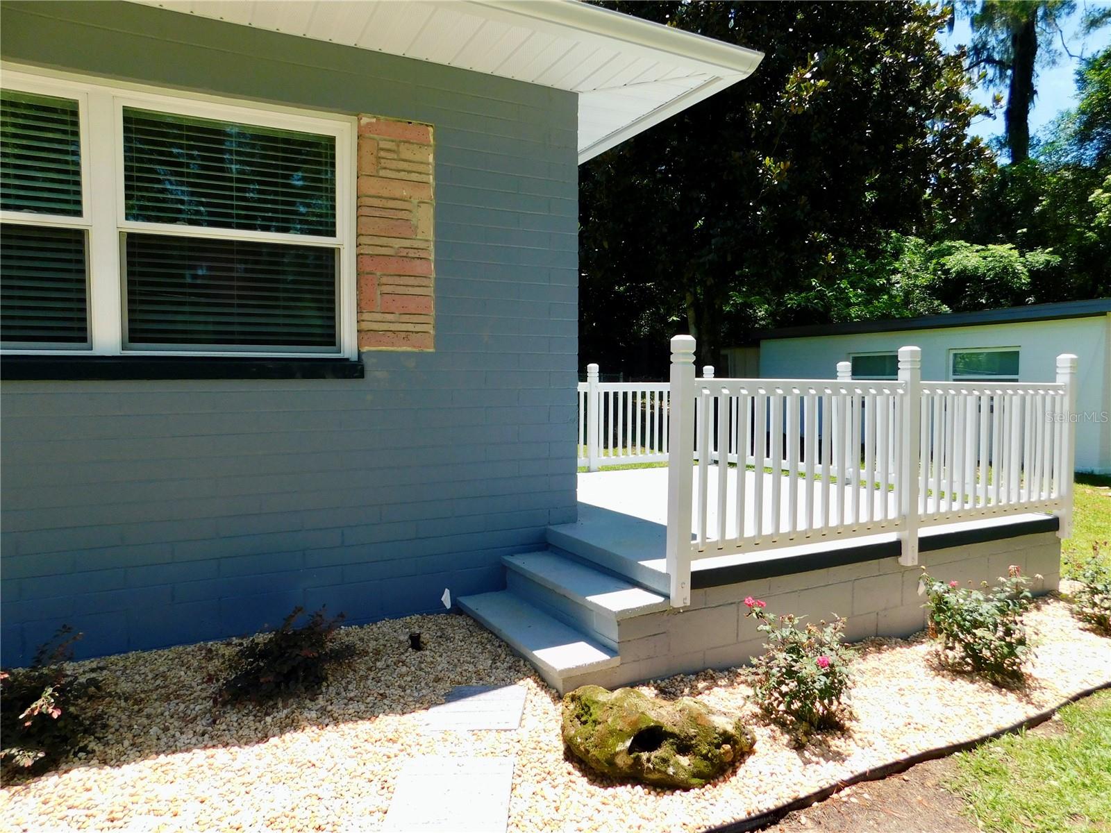 Image 3 of 28 For 921 13th Avenue
