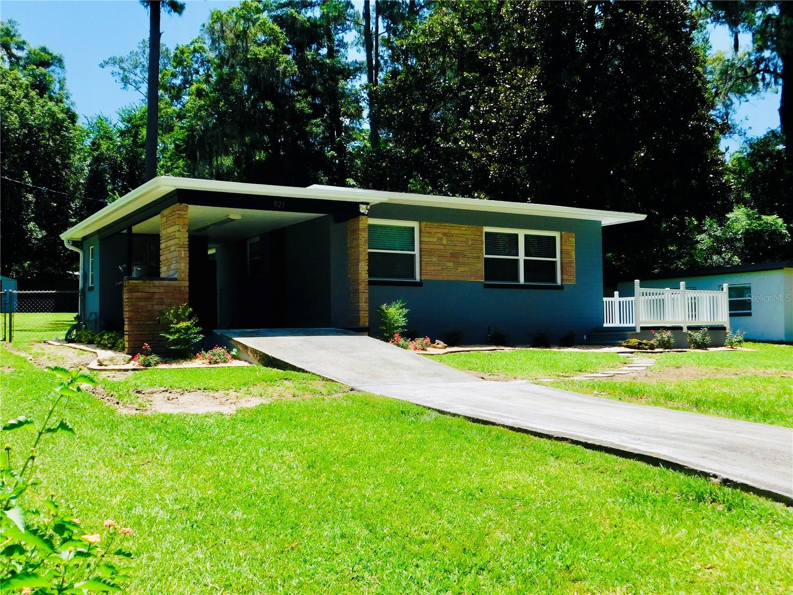 Image 6 of 28 For 921 13th Avenue