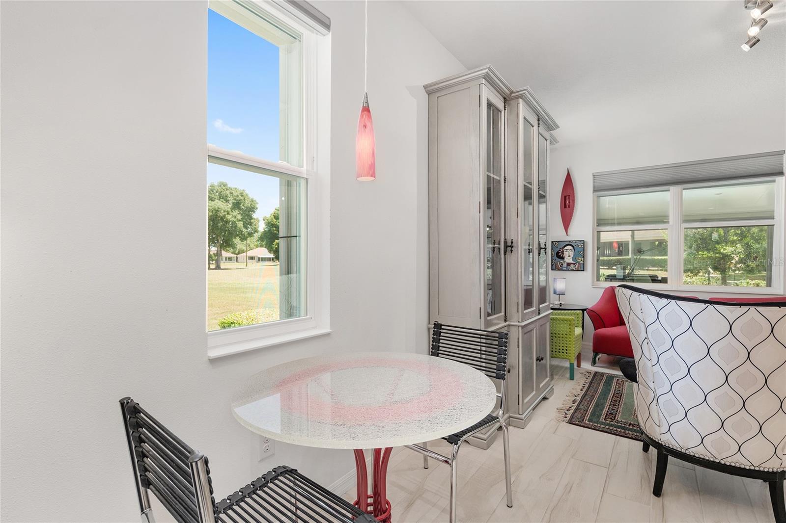 Image 20 of 63 For 9814 92nd Street