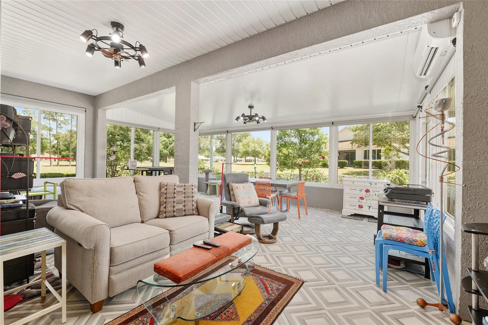 Image 45 of 63 For 9814 92nd Street