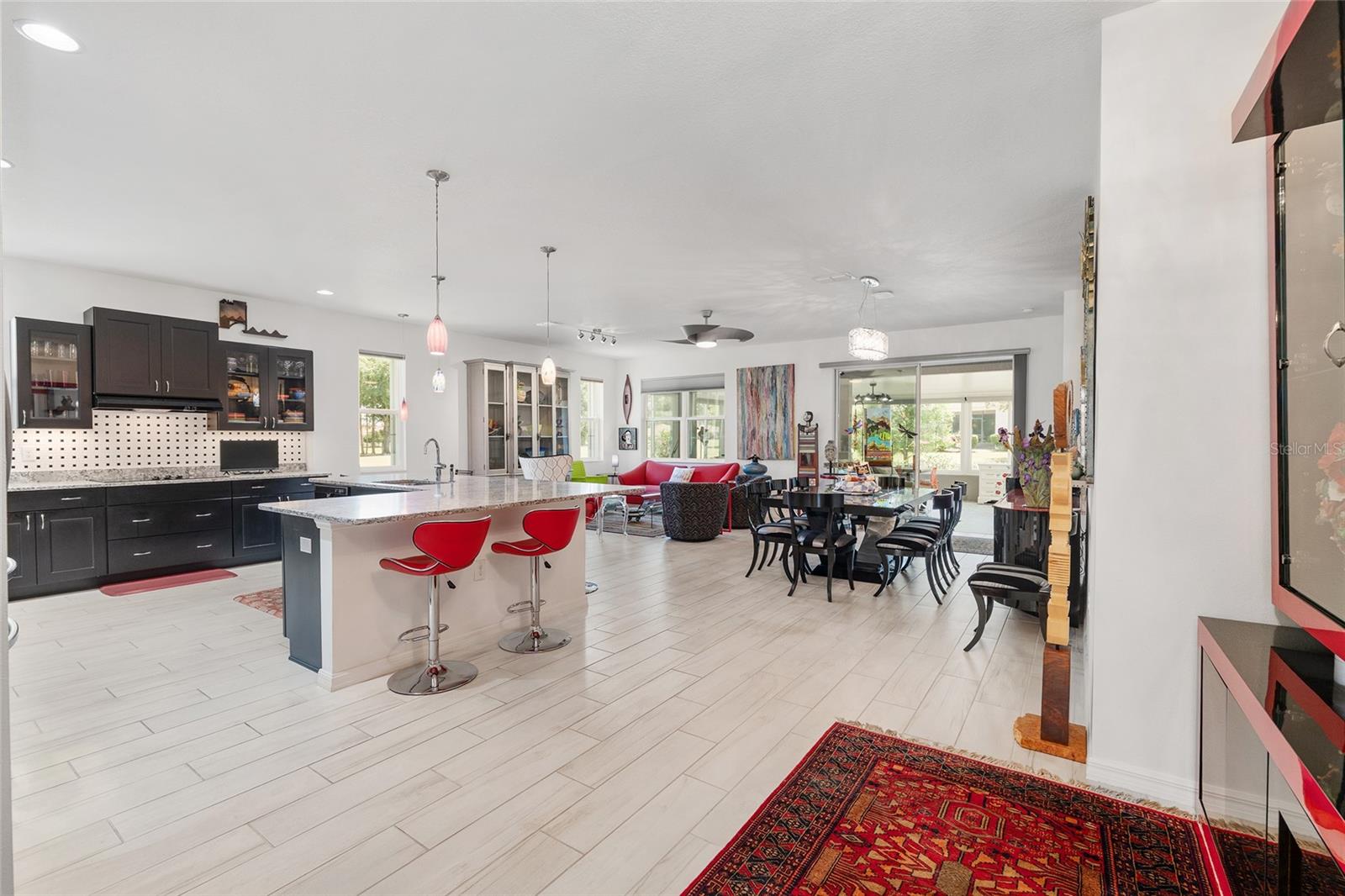 Image 9 of 63 For 9814 92nd Street