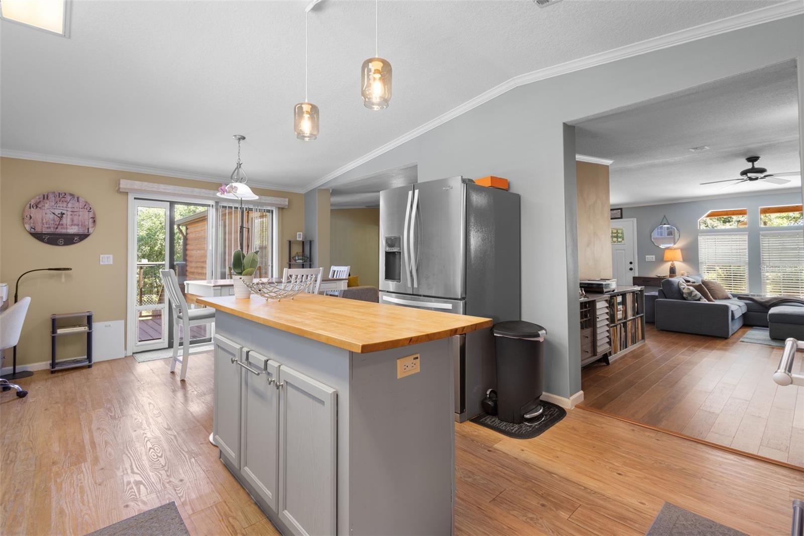 Image 11 of 34 For 5330 128th Terrace