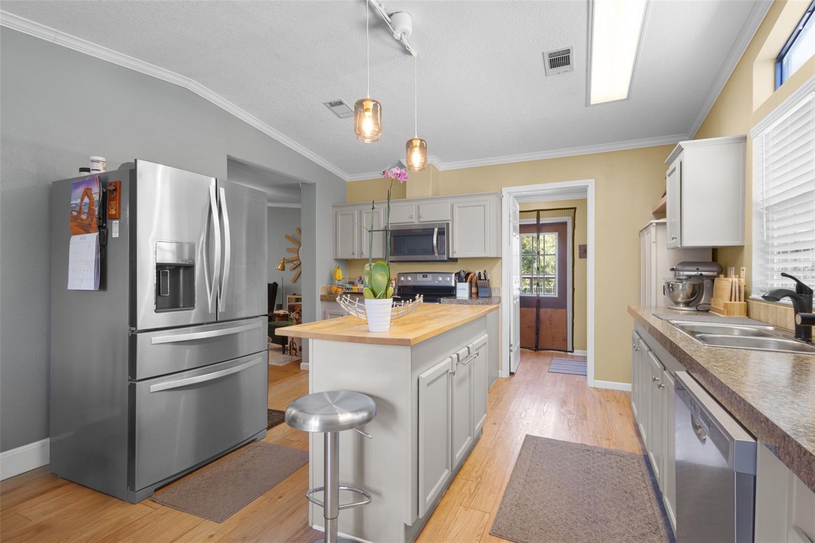 Image 12 of 34 For 5330 128th Terrace